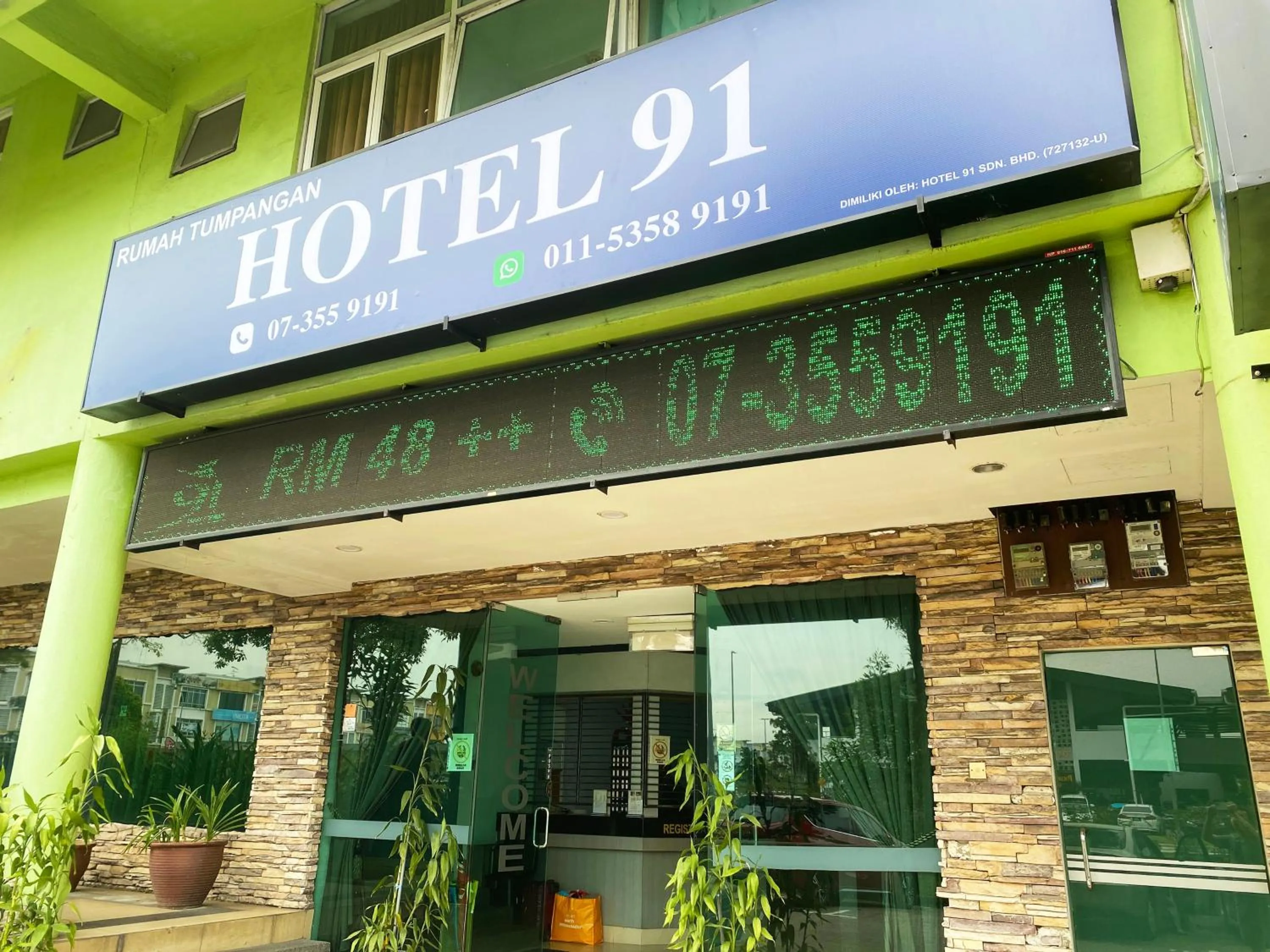 Hotel 91 Taman Daya 24Hours Front Desk