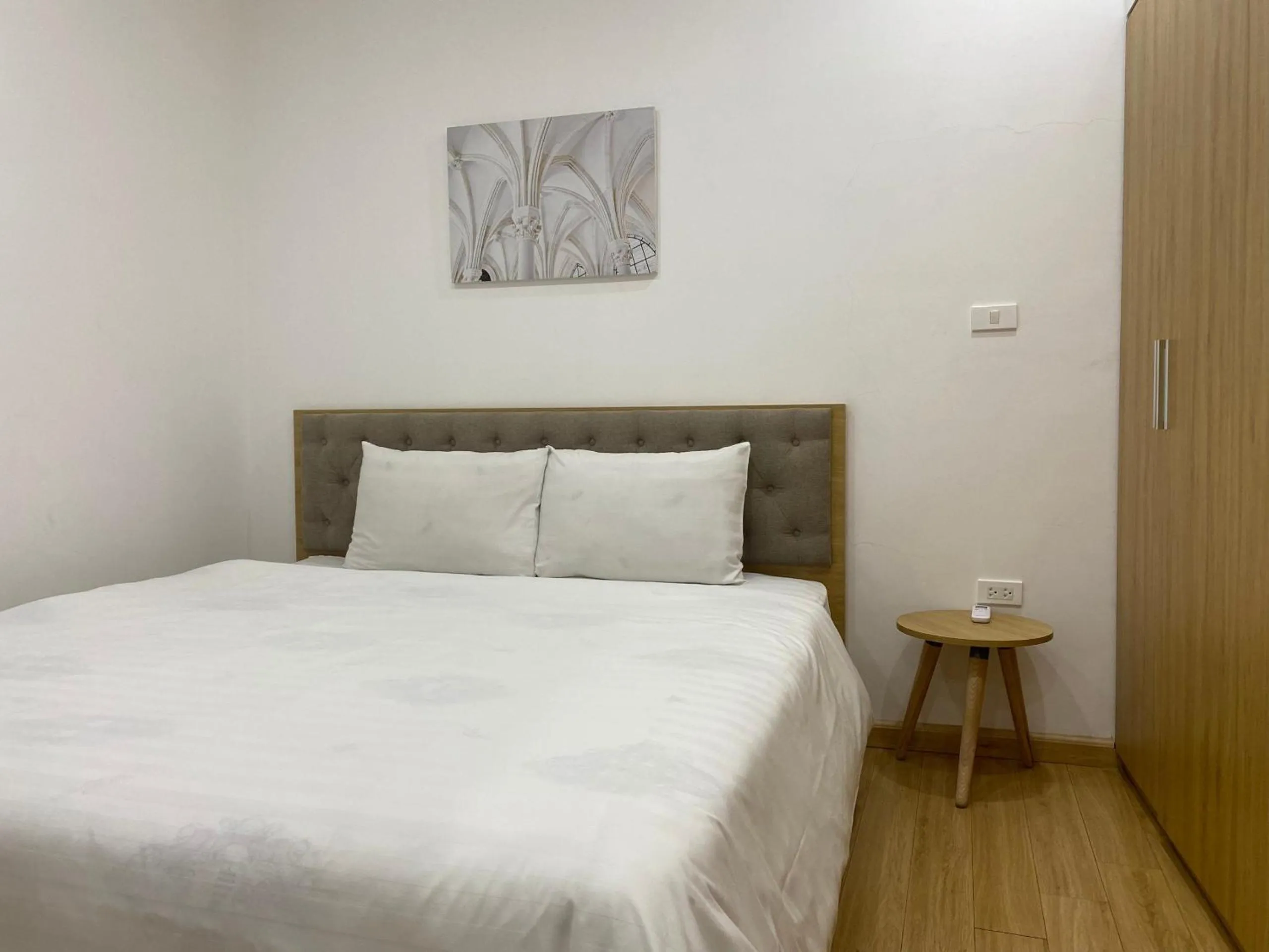 Bed in MoonLight Tay Ho