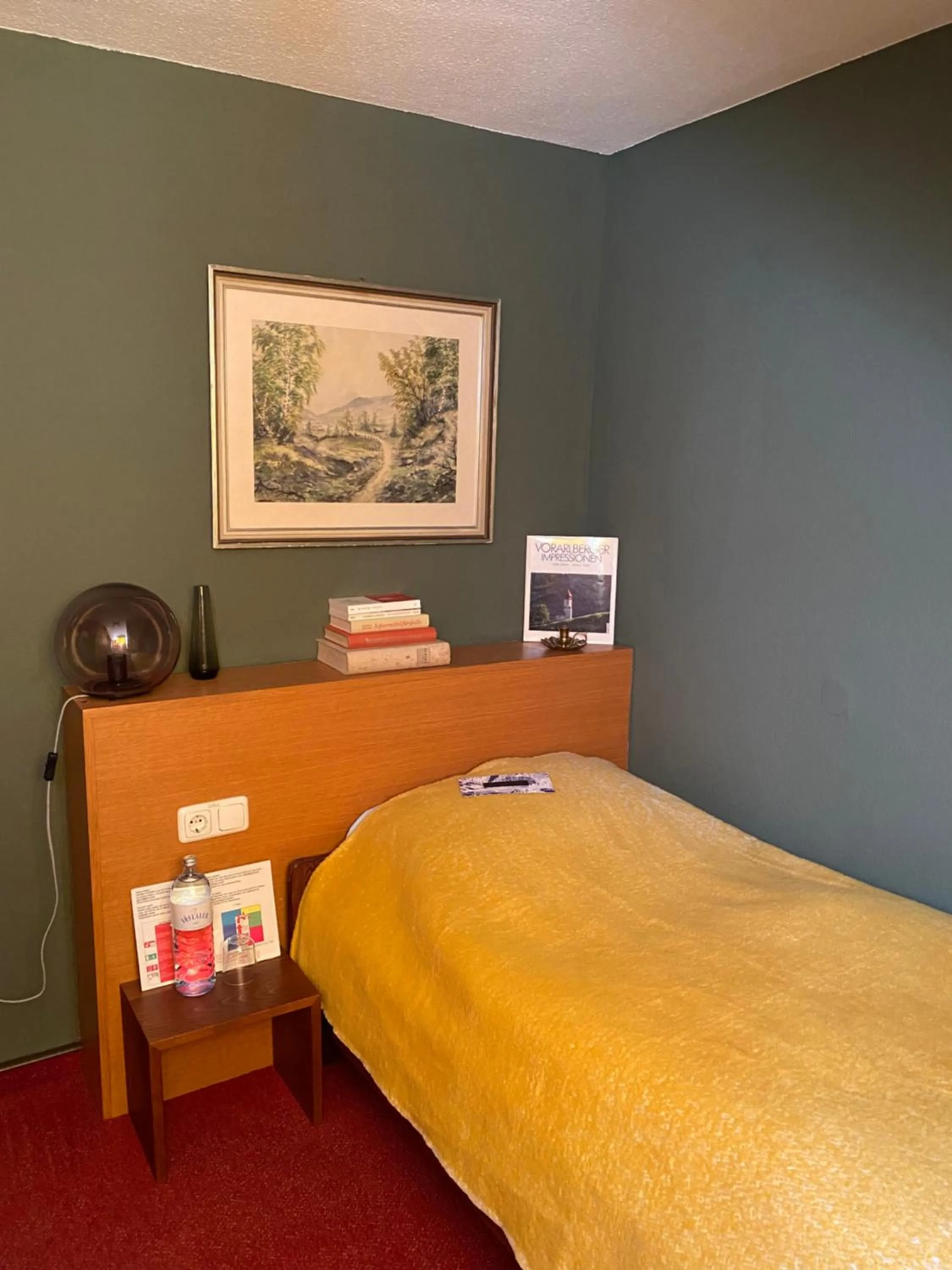 Bed in Stadthotel Helvetia