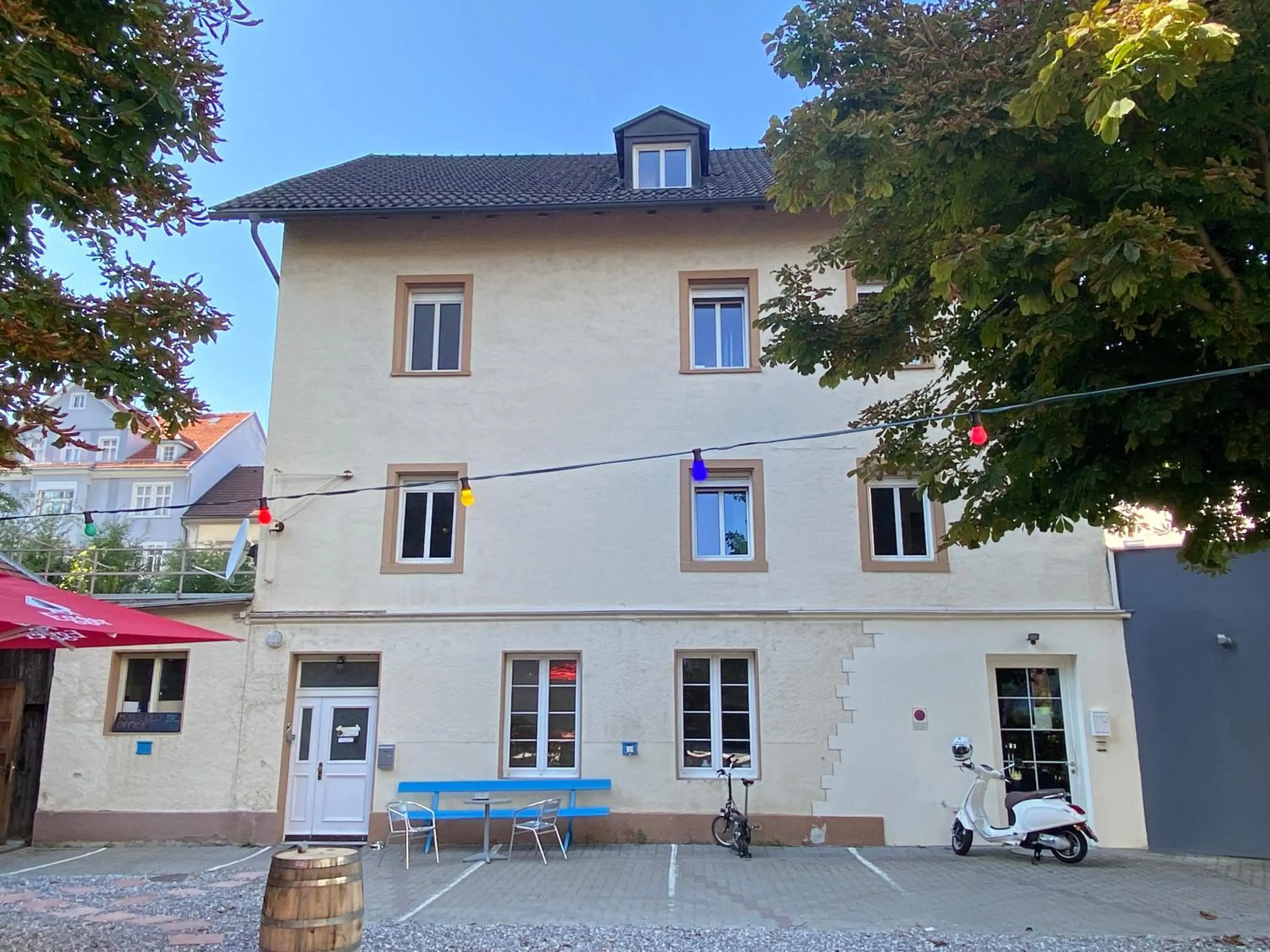 Property building in Stadthotel Helvetia