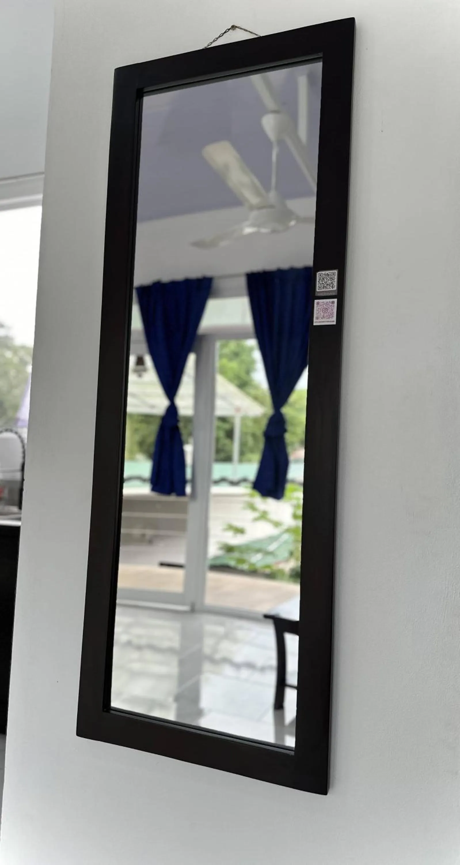 fireplace in Hotel Serendipity