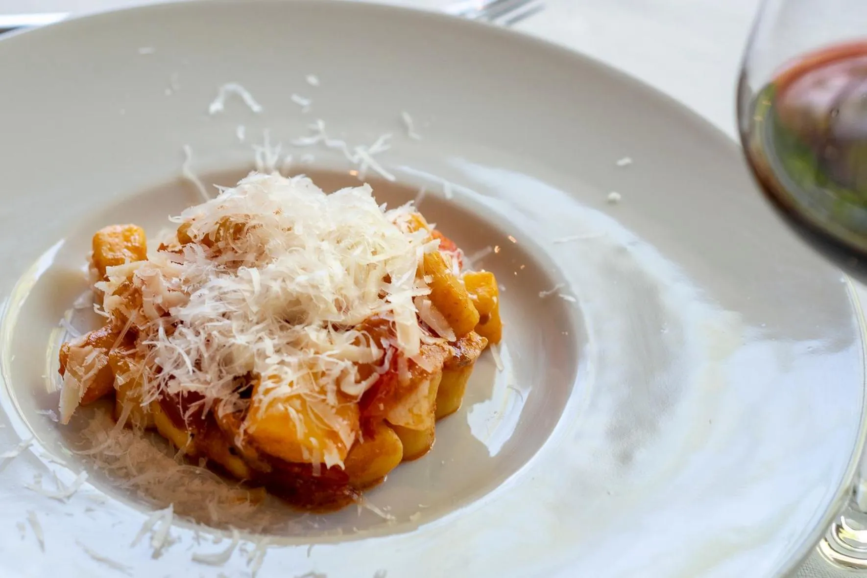 Restaurant/places to eat in Perla Verde Hotel