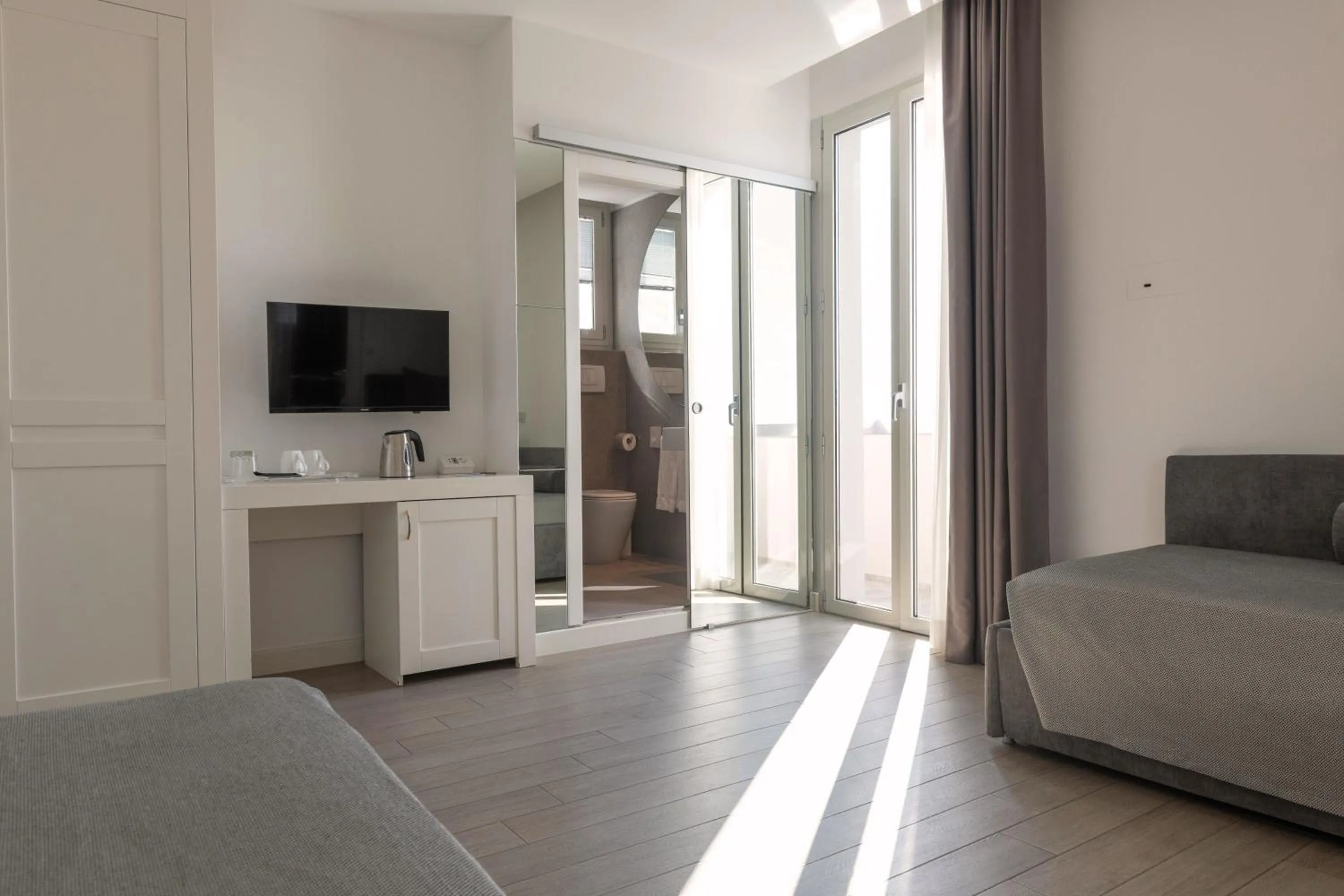 Photo of the whole room in Perla Verde Hotel