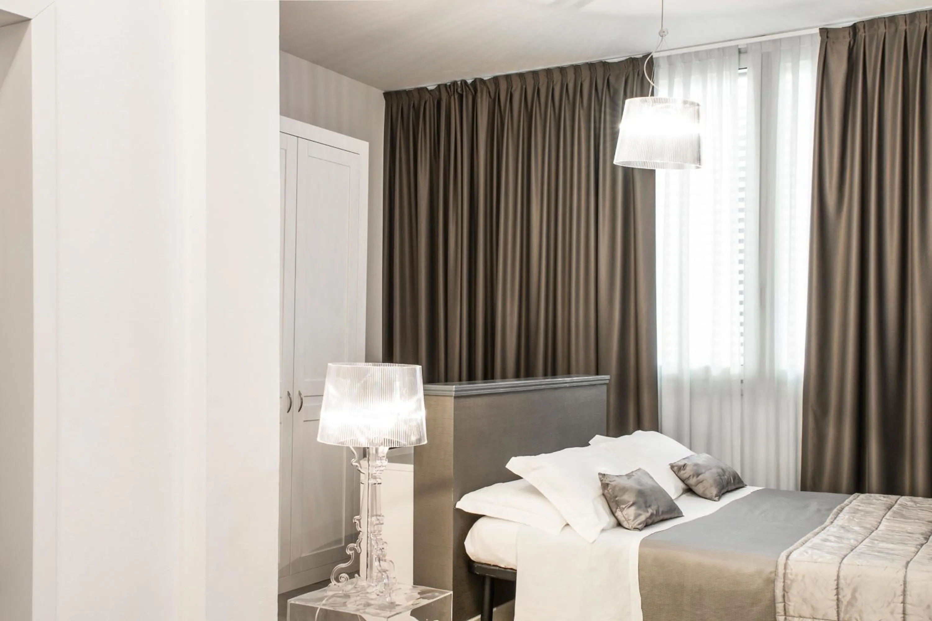 Decorative detail, Bed in Perla Verde Hotel