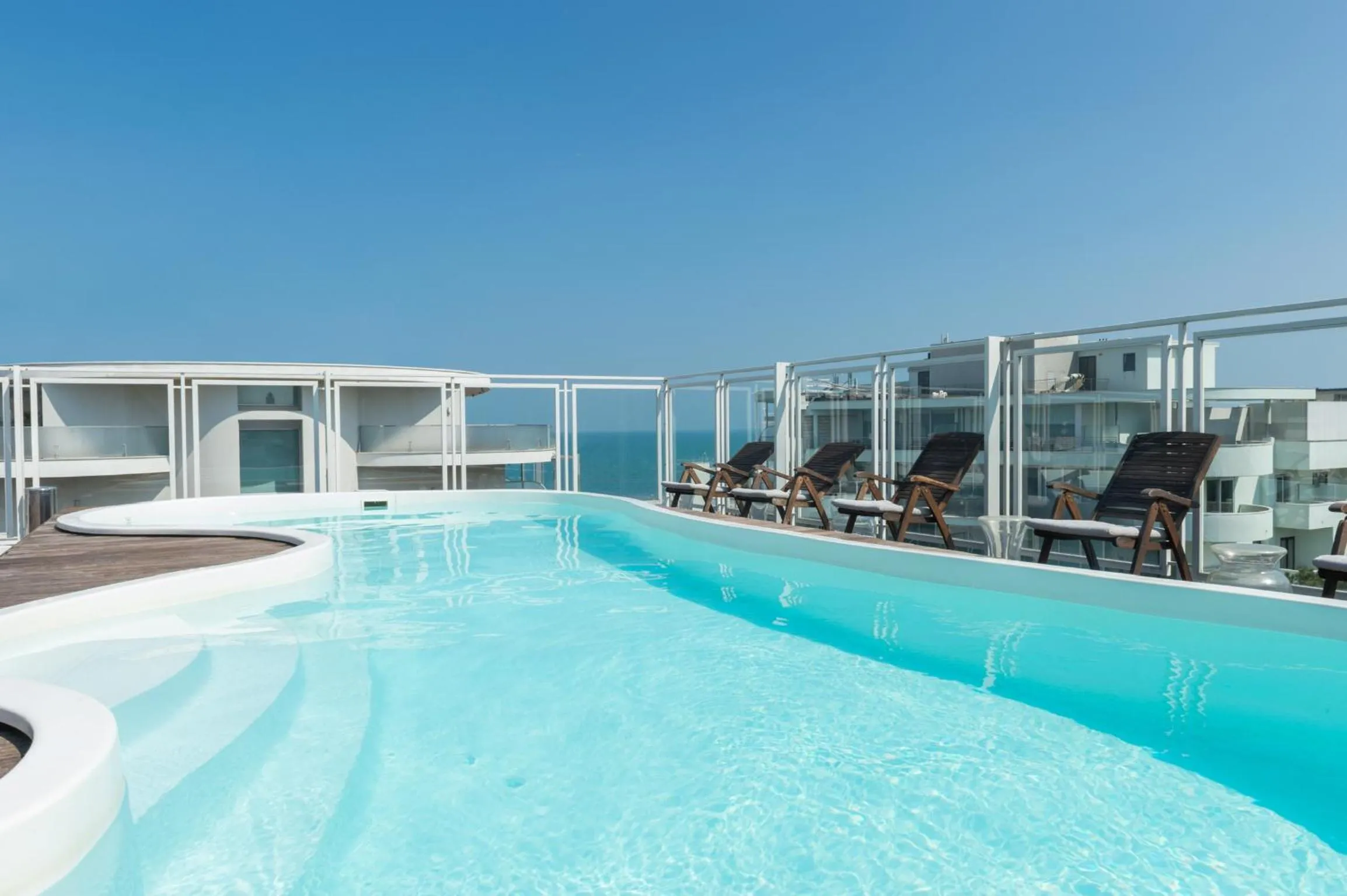 Swimming pool in Perla Verde Hotel