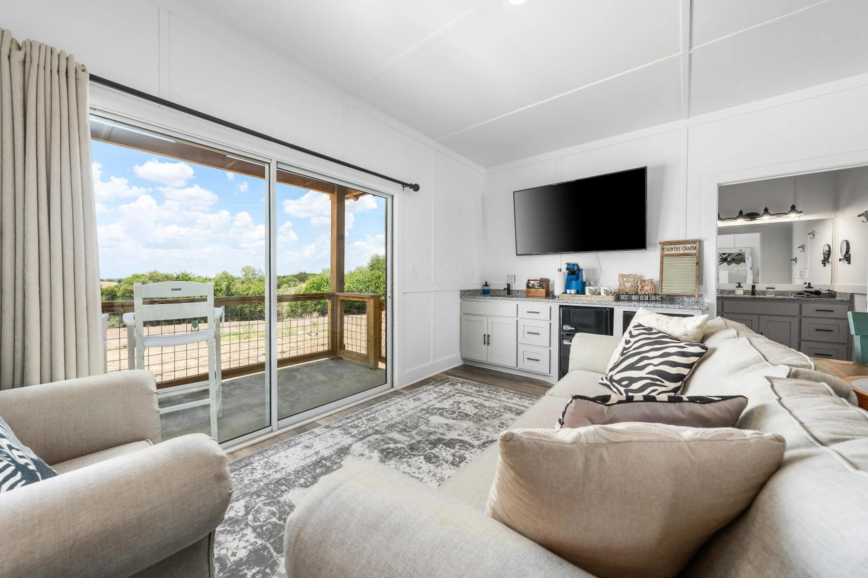 Kitchen or kitchenette in Blue Hills Ranch