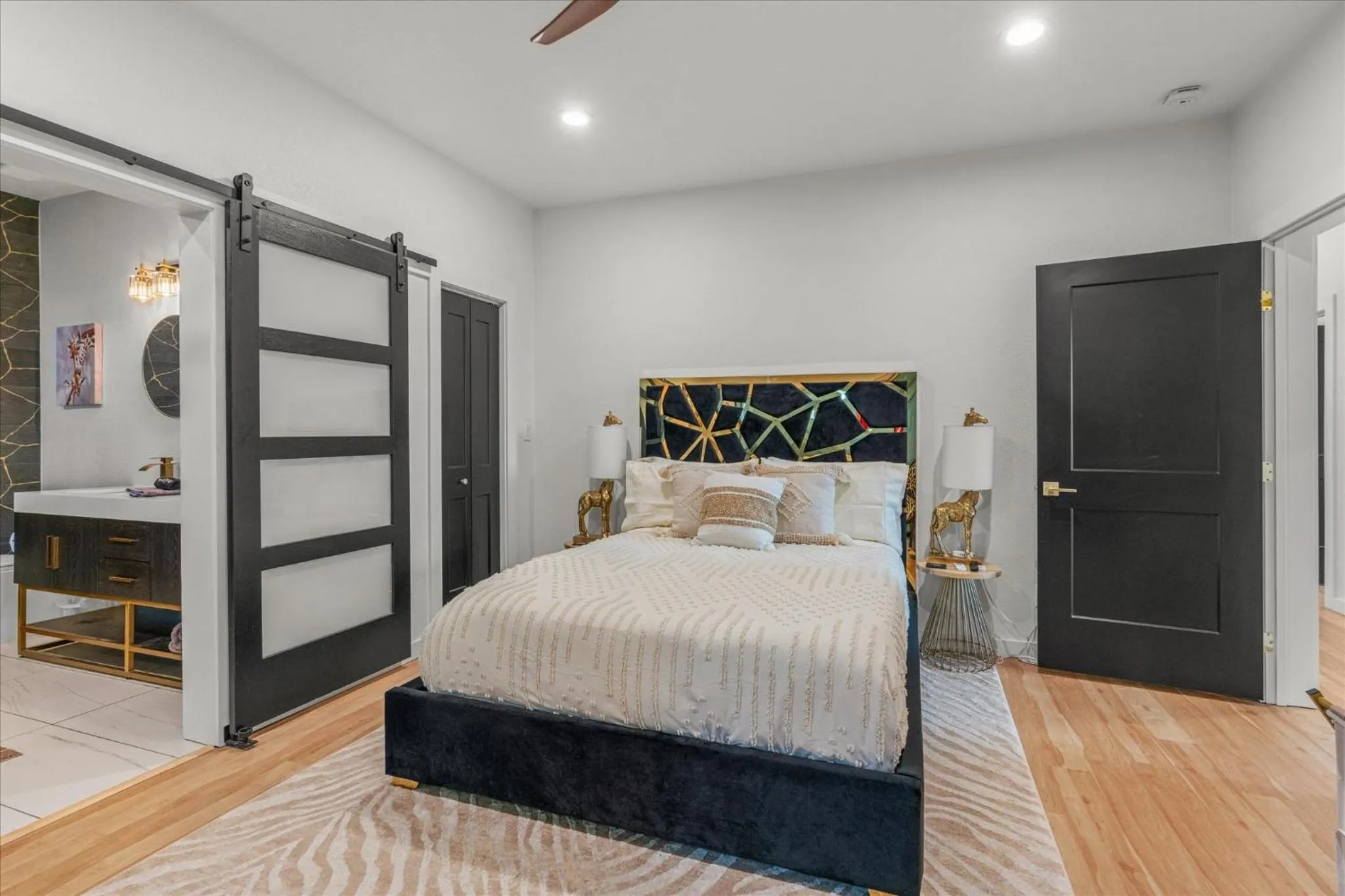 Bed in Blue Hills Ranch