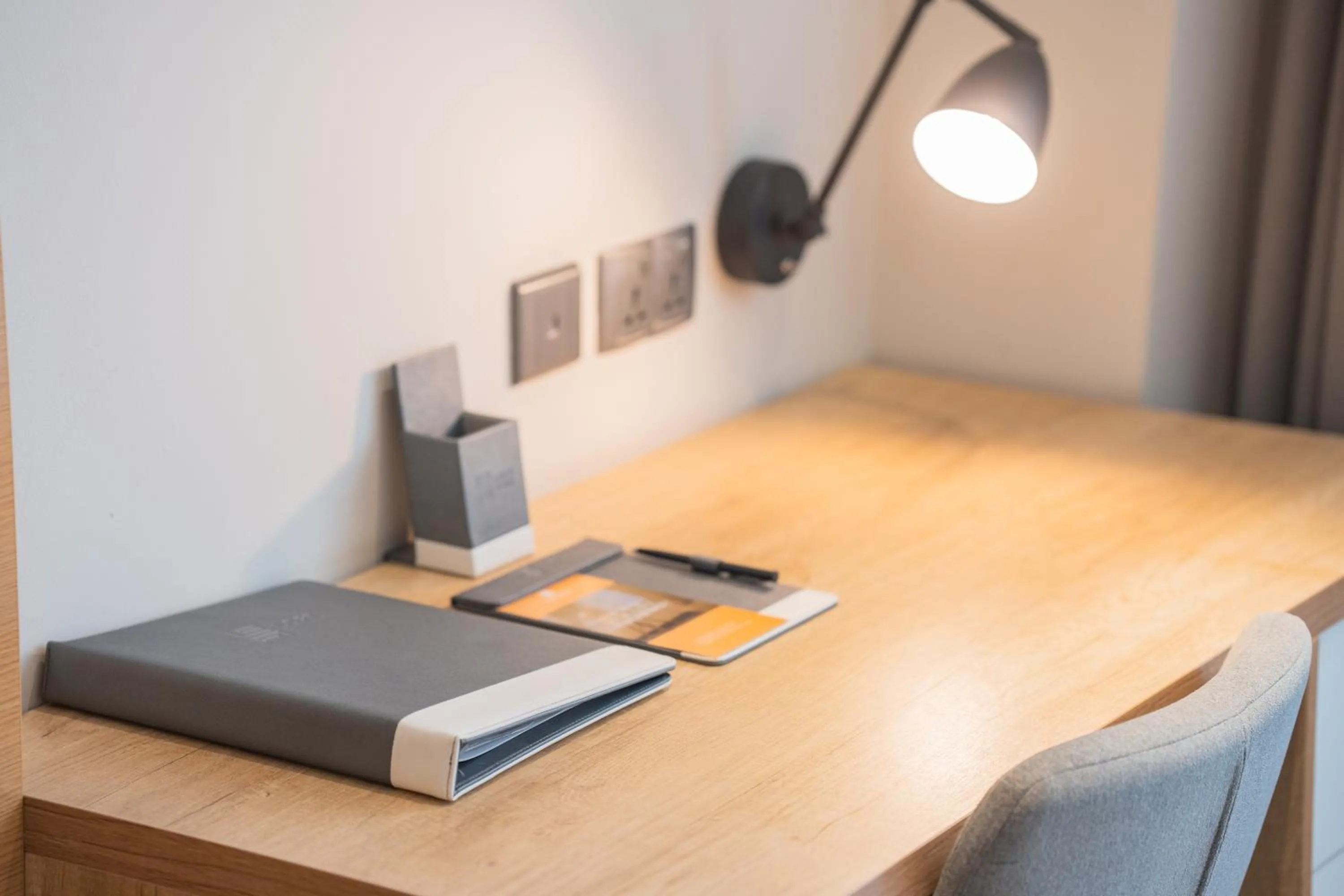 Bedroom, Bed in Loft Hotel Apartment