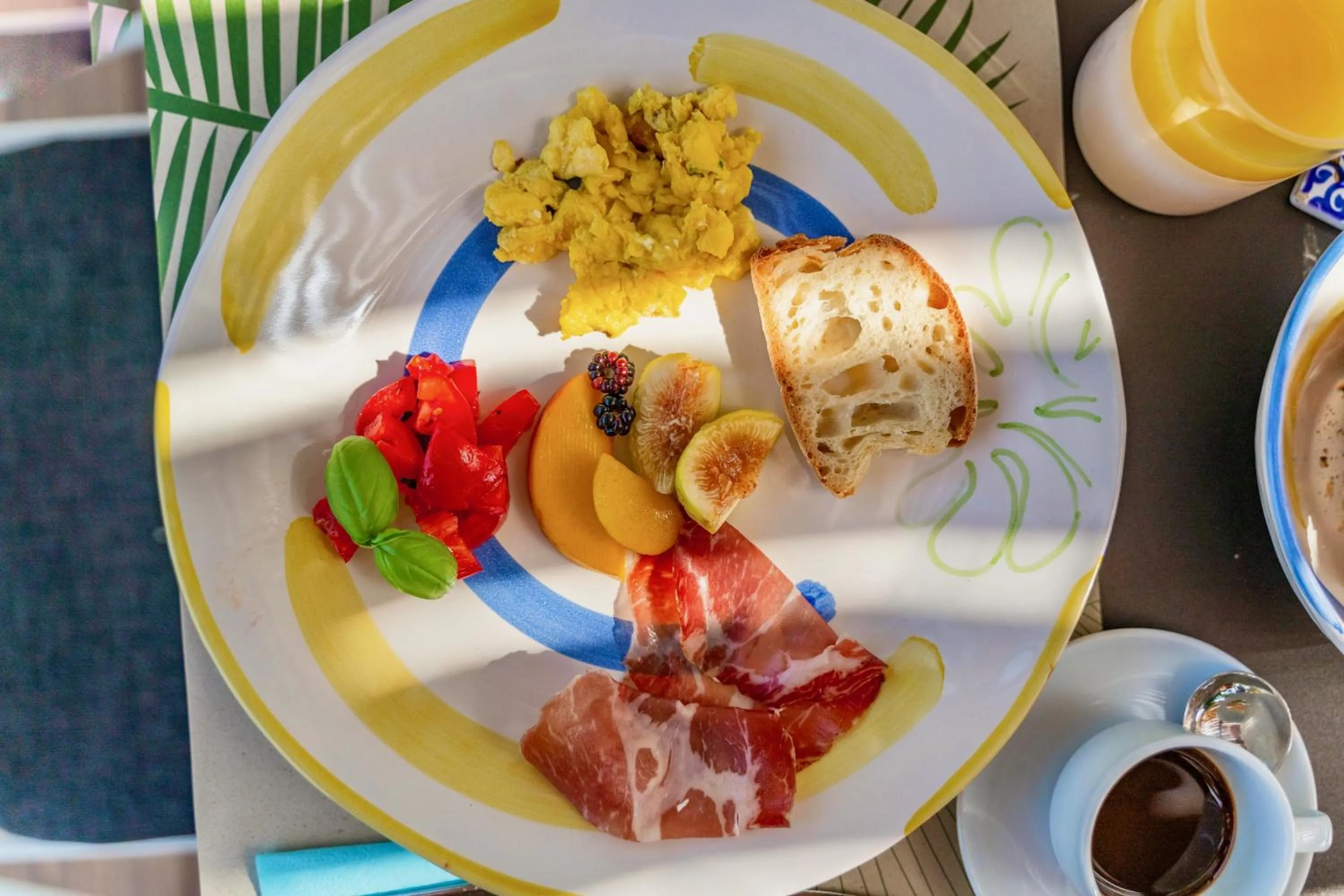 Breakfast in B&B Baia Di Trentova