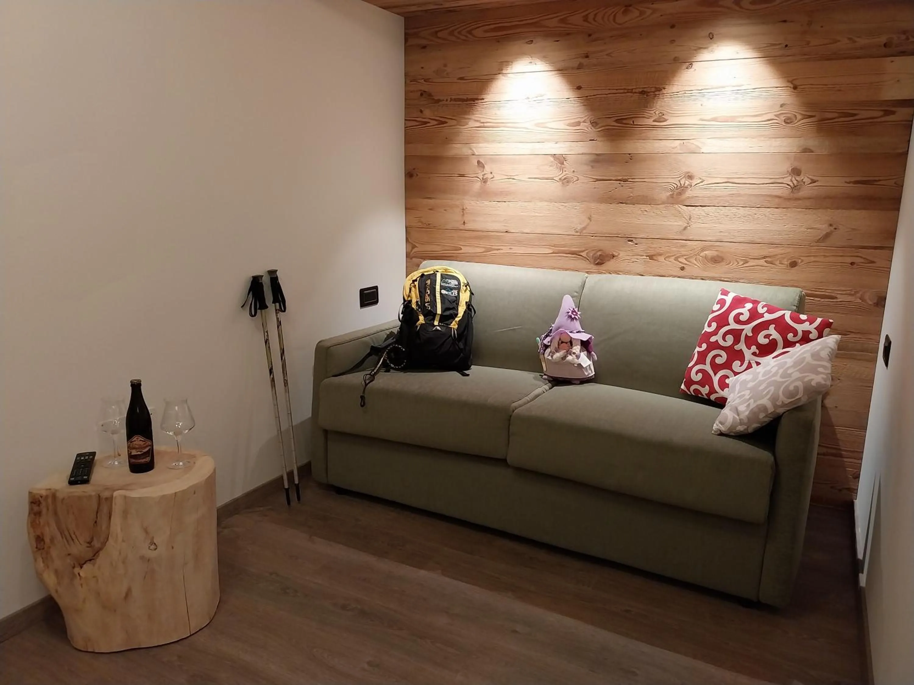 Living room in Hotel Ortles Dolomiti Walking & Spa