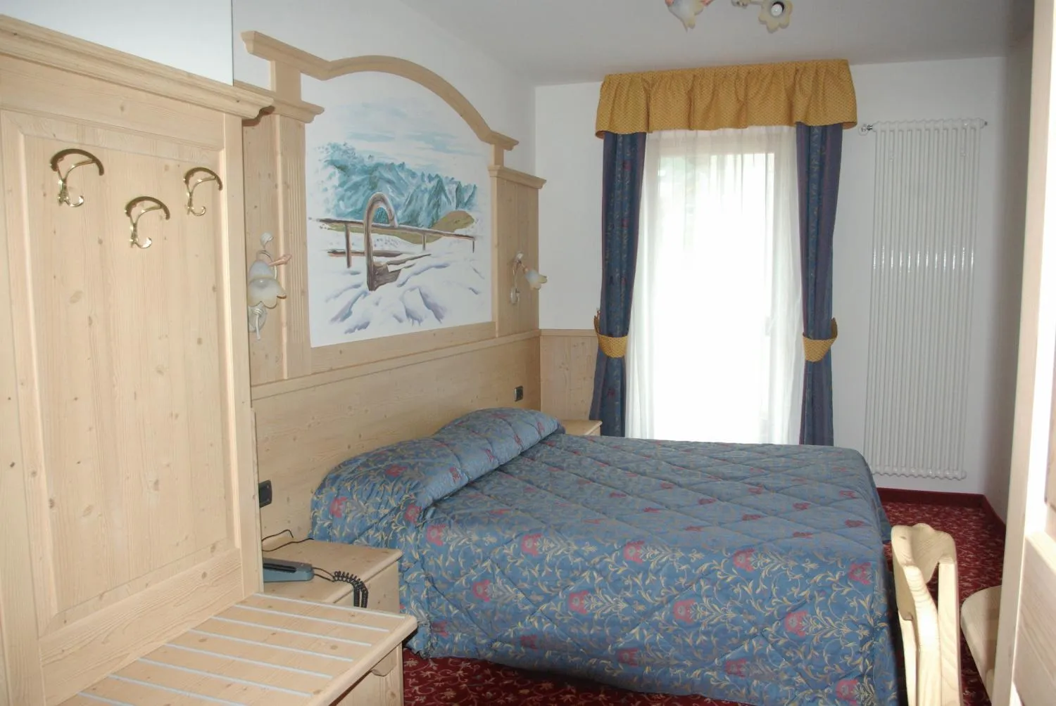 Photo of the whole room, Bed in Hotel Ortles Dolomiti Walking & Spa
