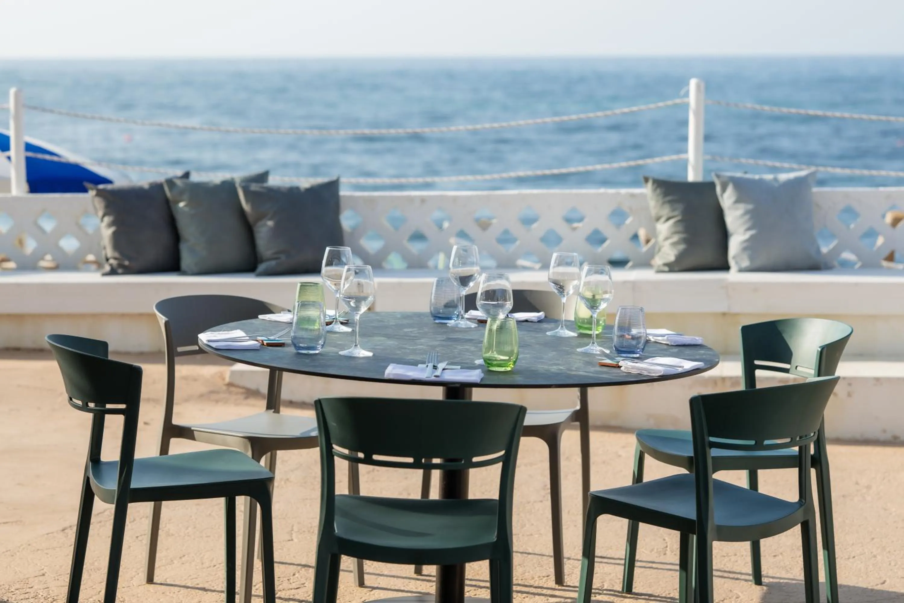 Restaurant/places to eat in Hotel Riva Del Sole
