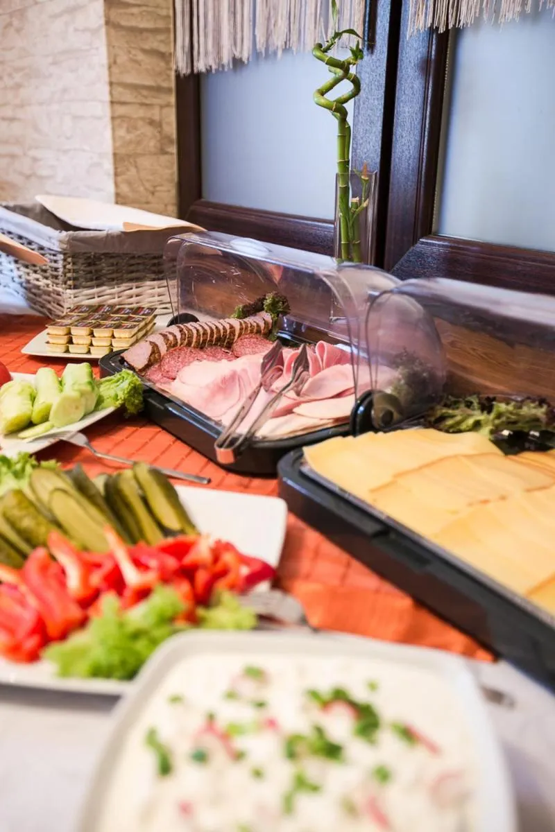 Food in Hotel&Spa Kameleon