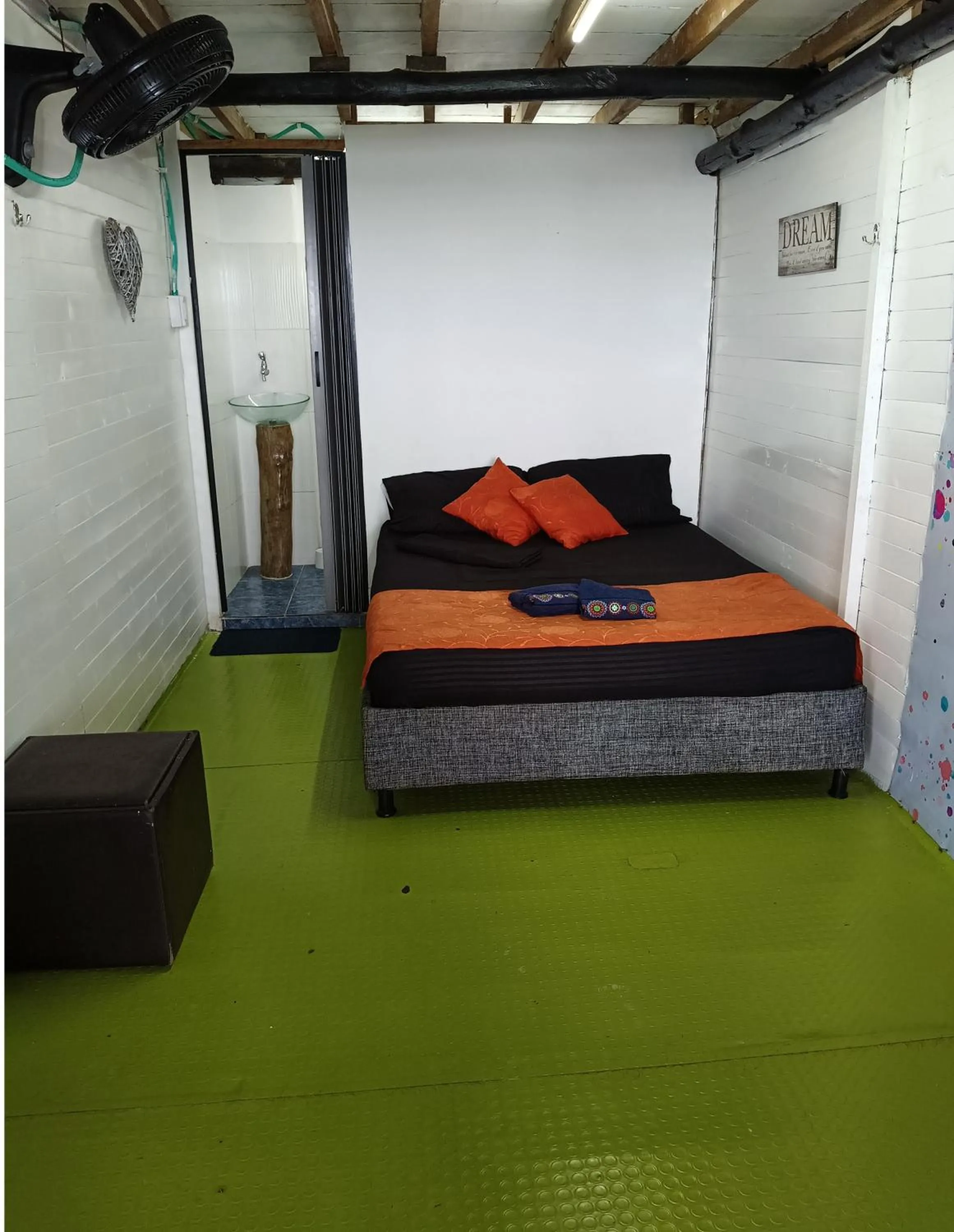 Bed in Baru Jet Set Beach & Hostal