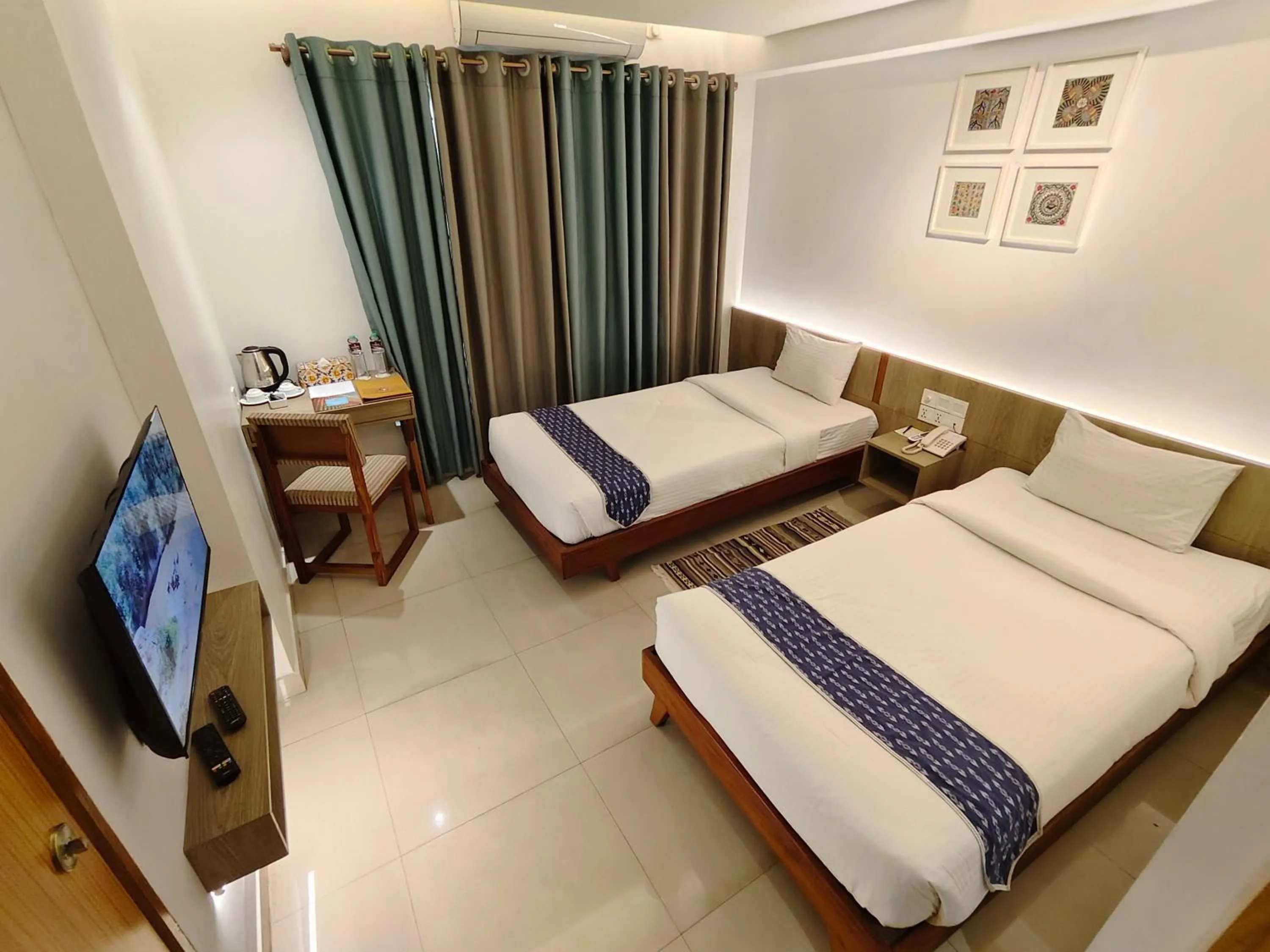 Bed in Hotel Nandini