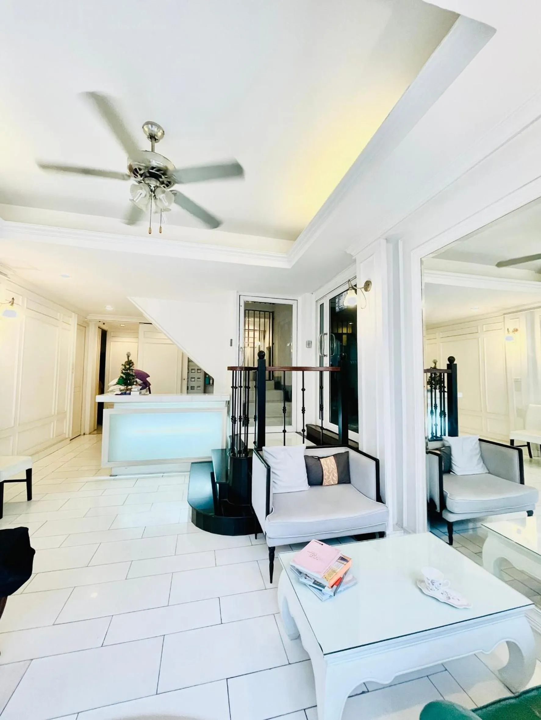 Property building, Bed in Aora Boutique Hotel Sutthisan