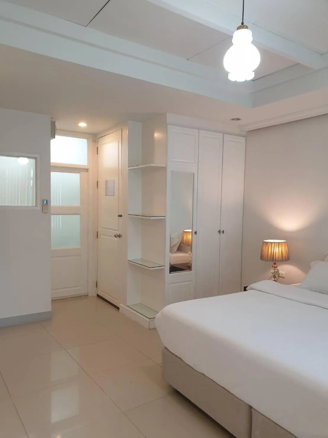 Photo of the whole room, Bed in Aora Boutique Hotel Sutthisan