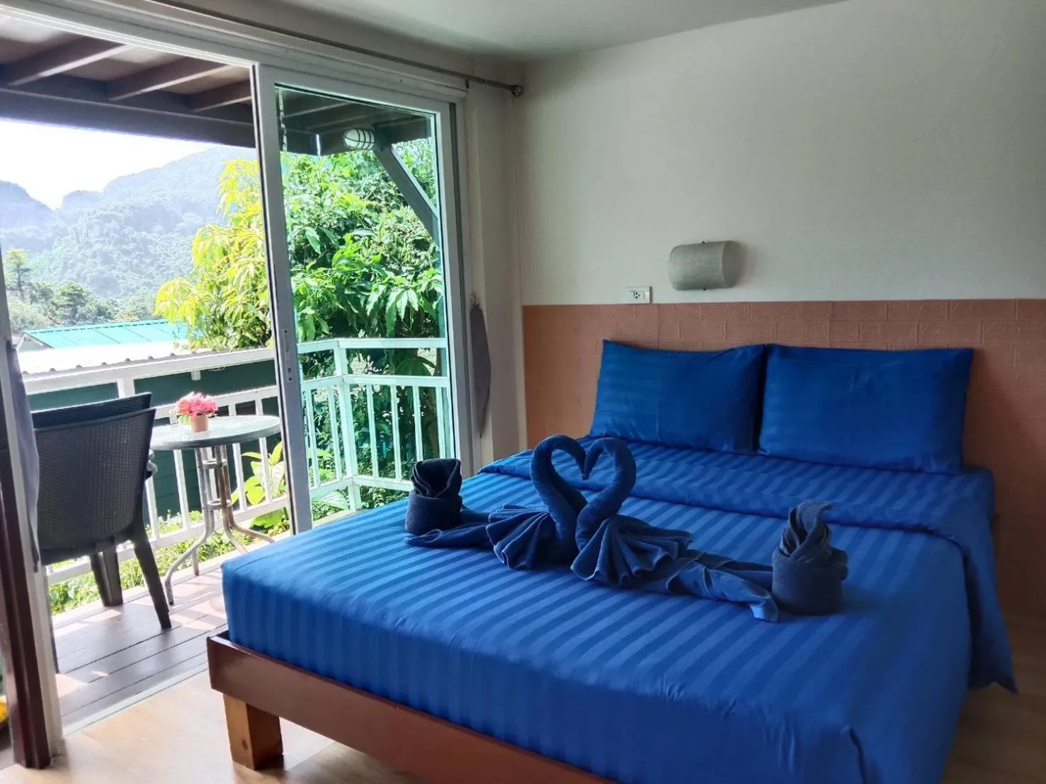 Bedroom in Blue View House Phi Phi