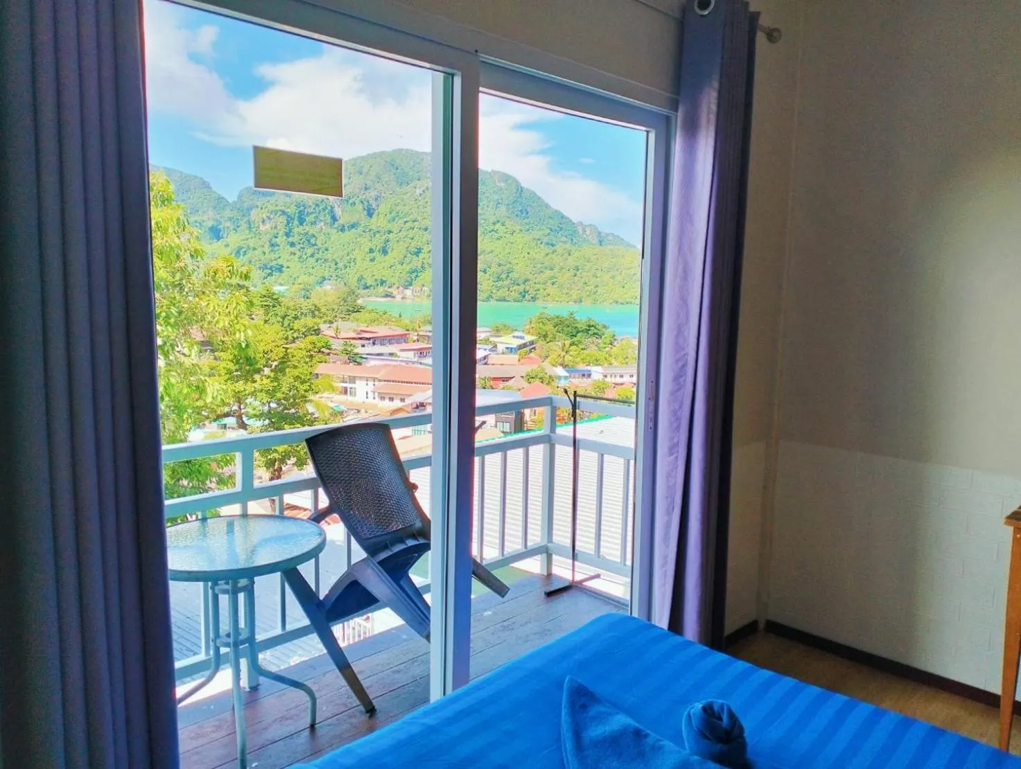 View (from property/room), Bed in Blue View House Phi Phi