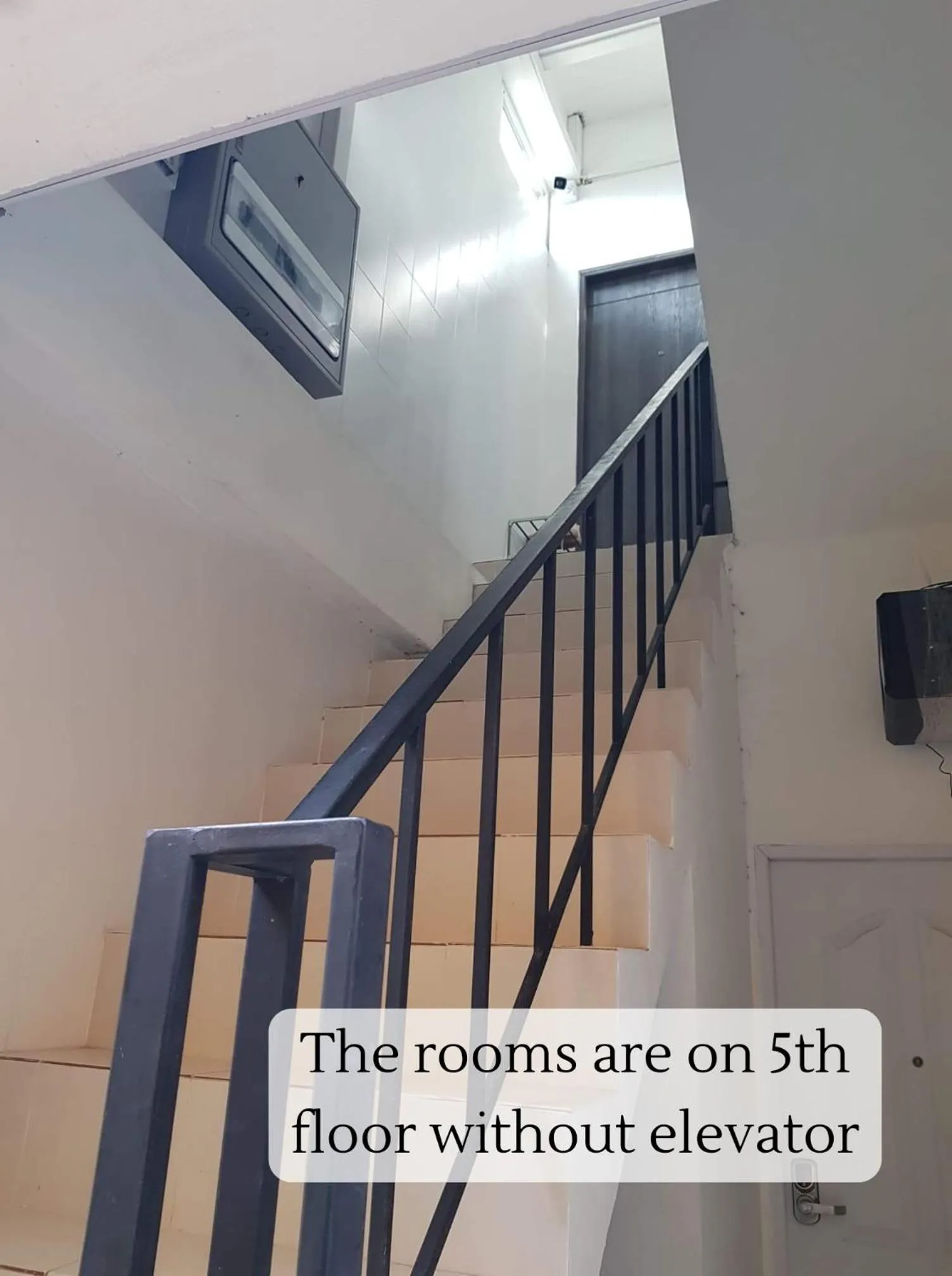 Property building in Lo-Ha Guest house, Contactless Check-in