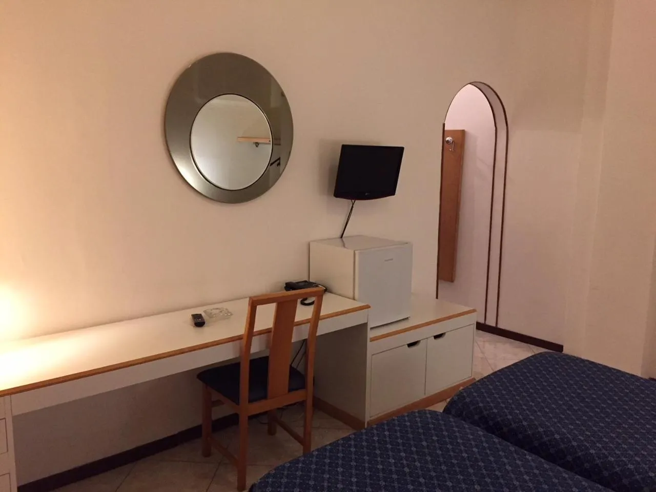 Decorative detail, Bed in Hotel Città Studi