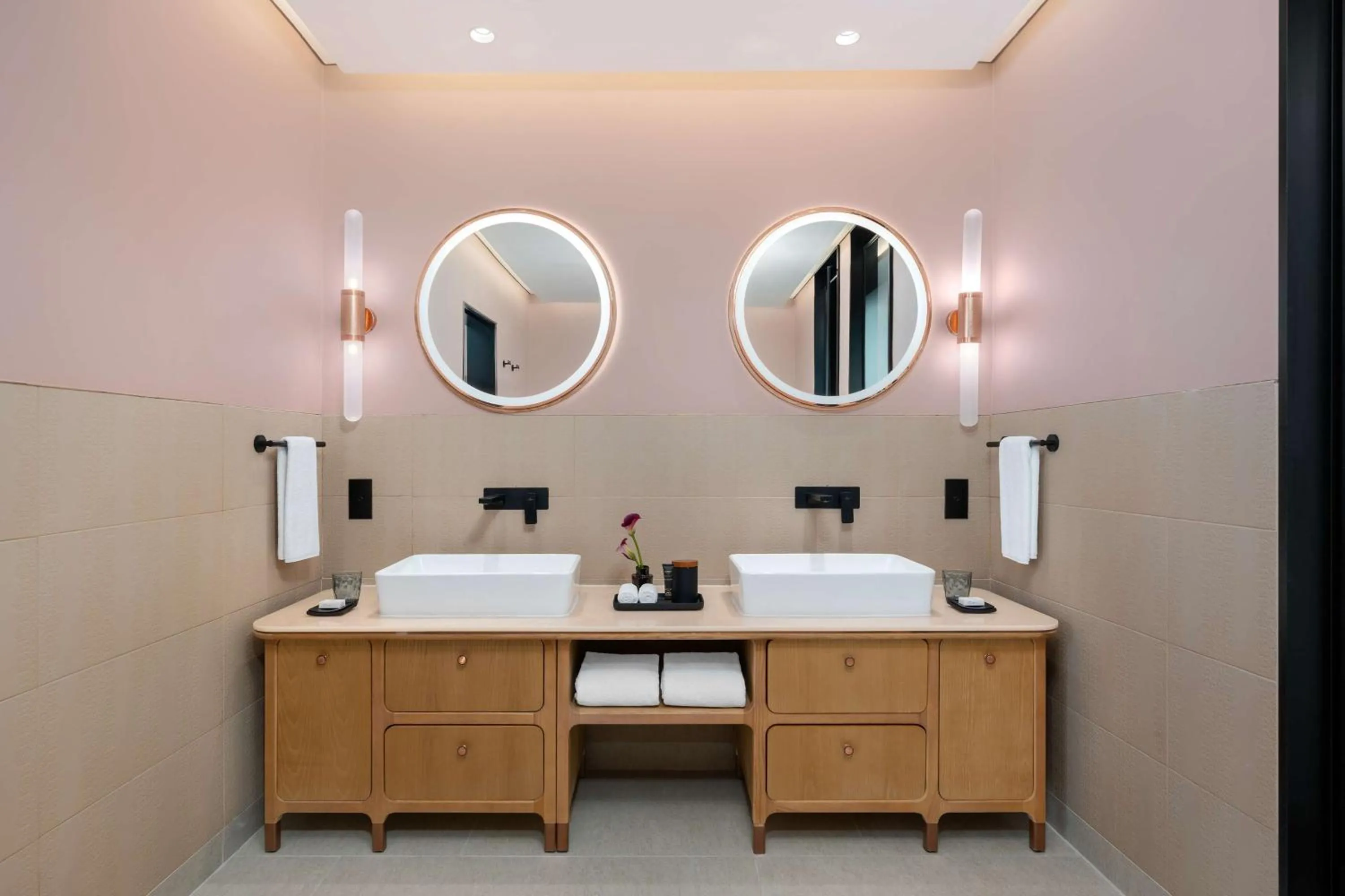 Photo of the whole room in Andaz Doha, by Hyatt