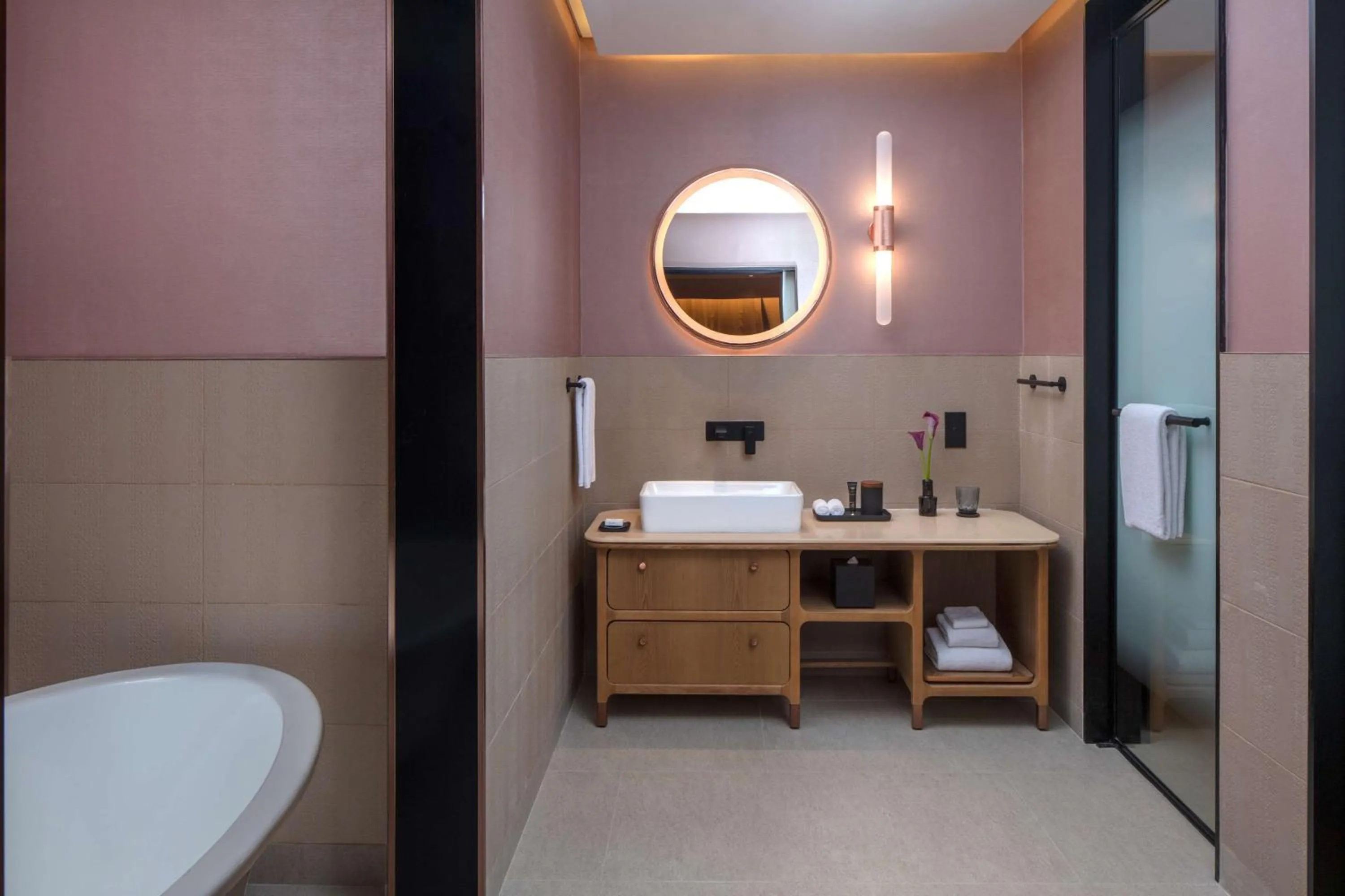 Bathroom in Andaz Doha, by Hyatt