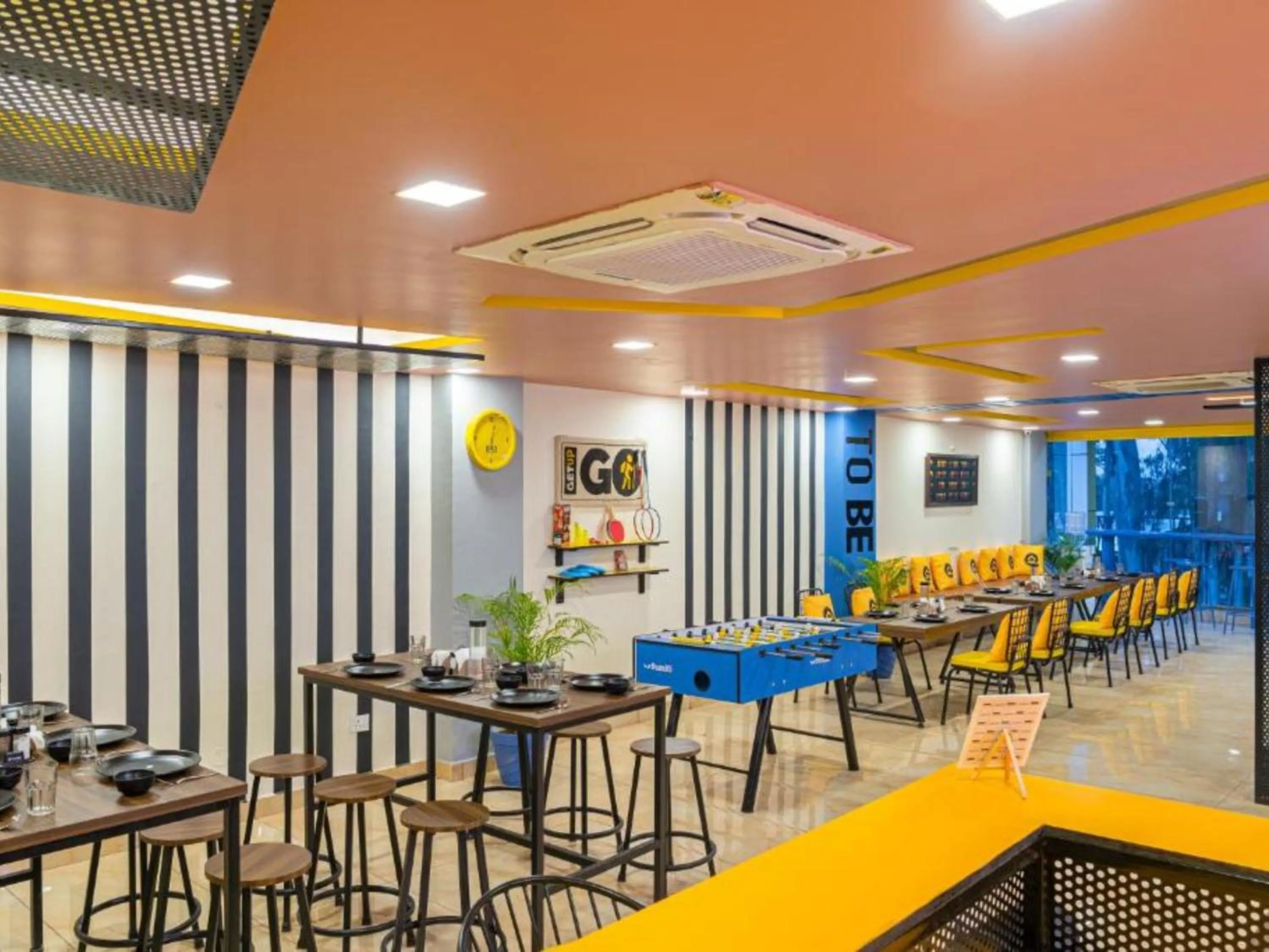 Restaurant/places to eat in The Hosteller Dehradun
