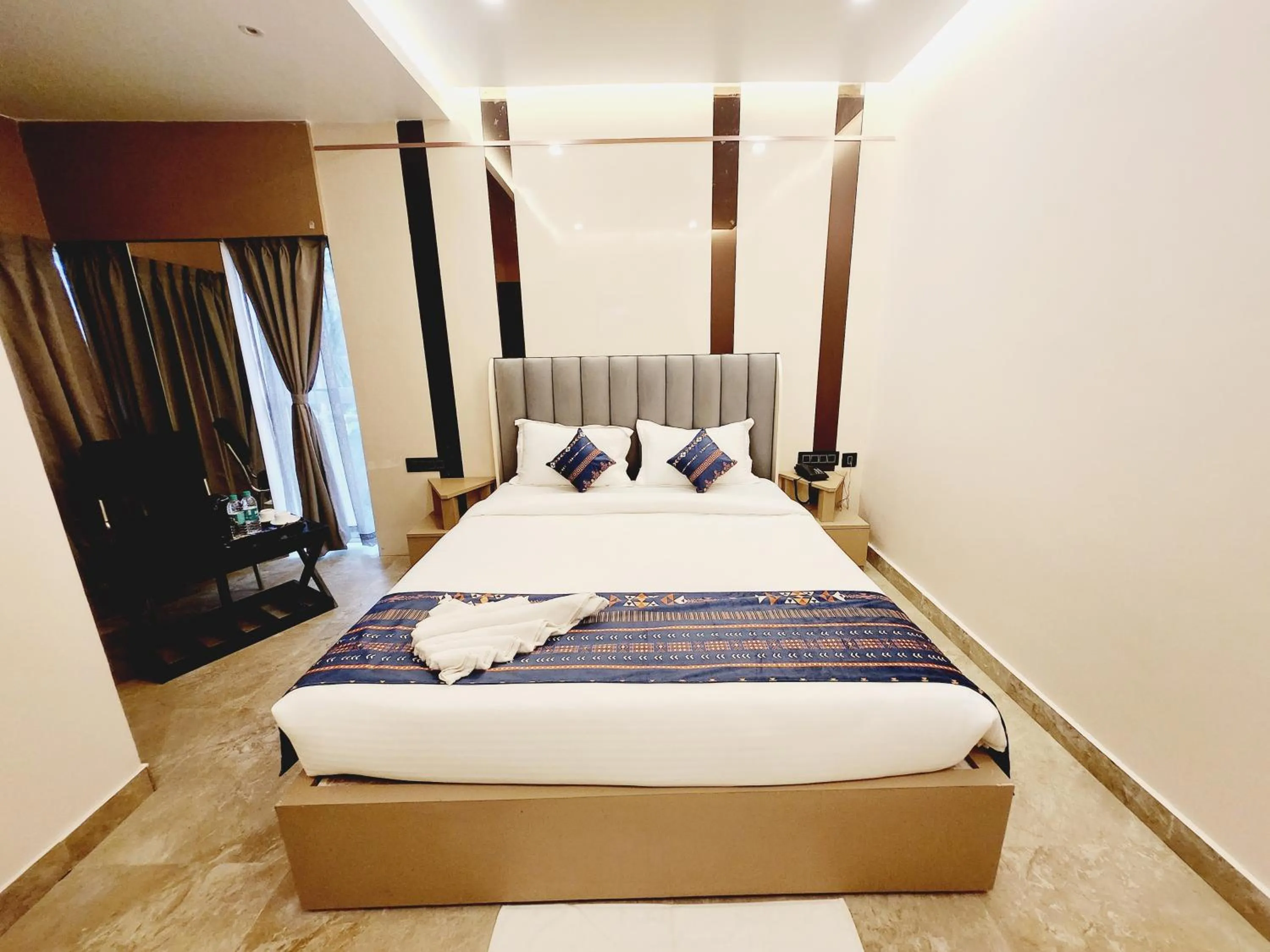 Bed in THE GREENSTAR INN PREMIUM