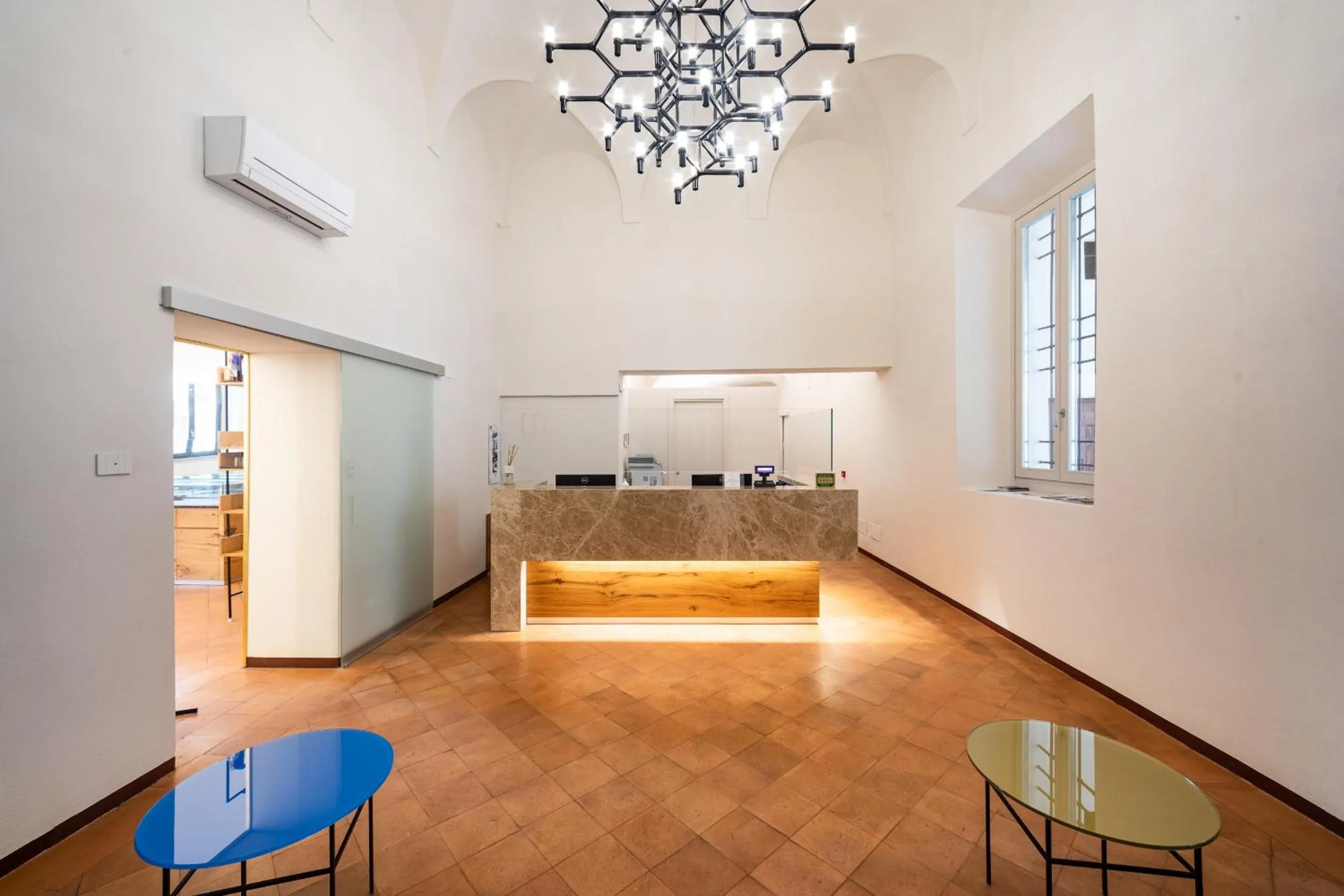 Lobby or reception in Cà Uberti Palace Hotel, MantegnaHotels