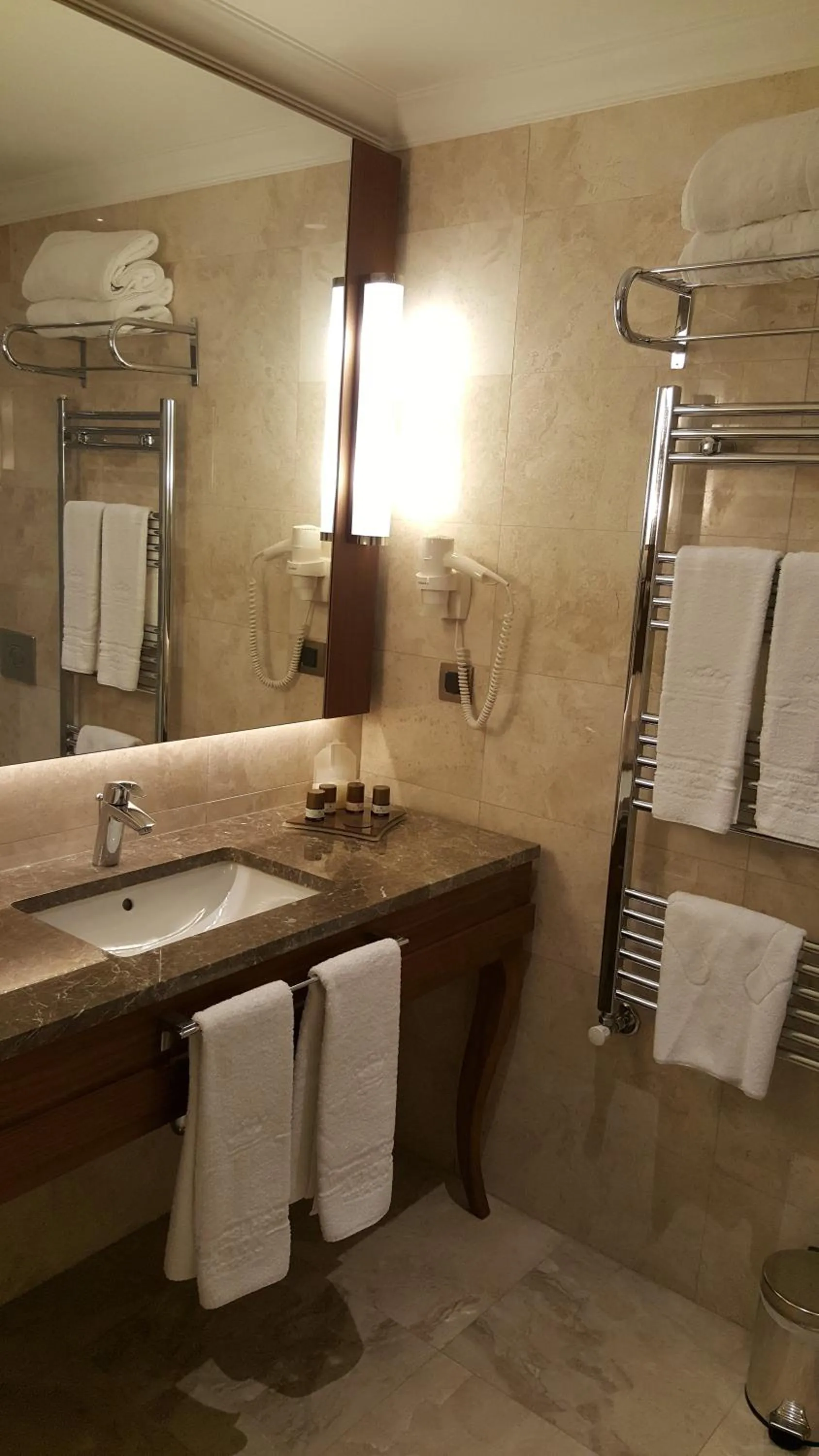 ALUSSO THERMAL HOTEL SPA