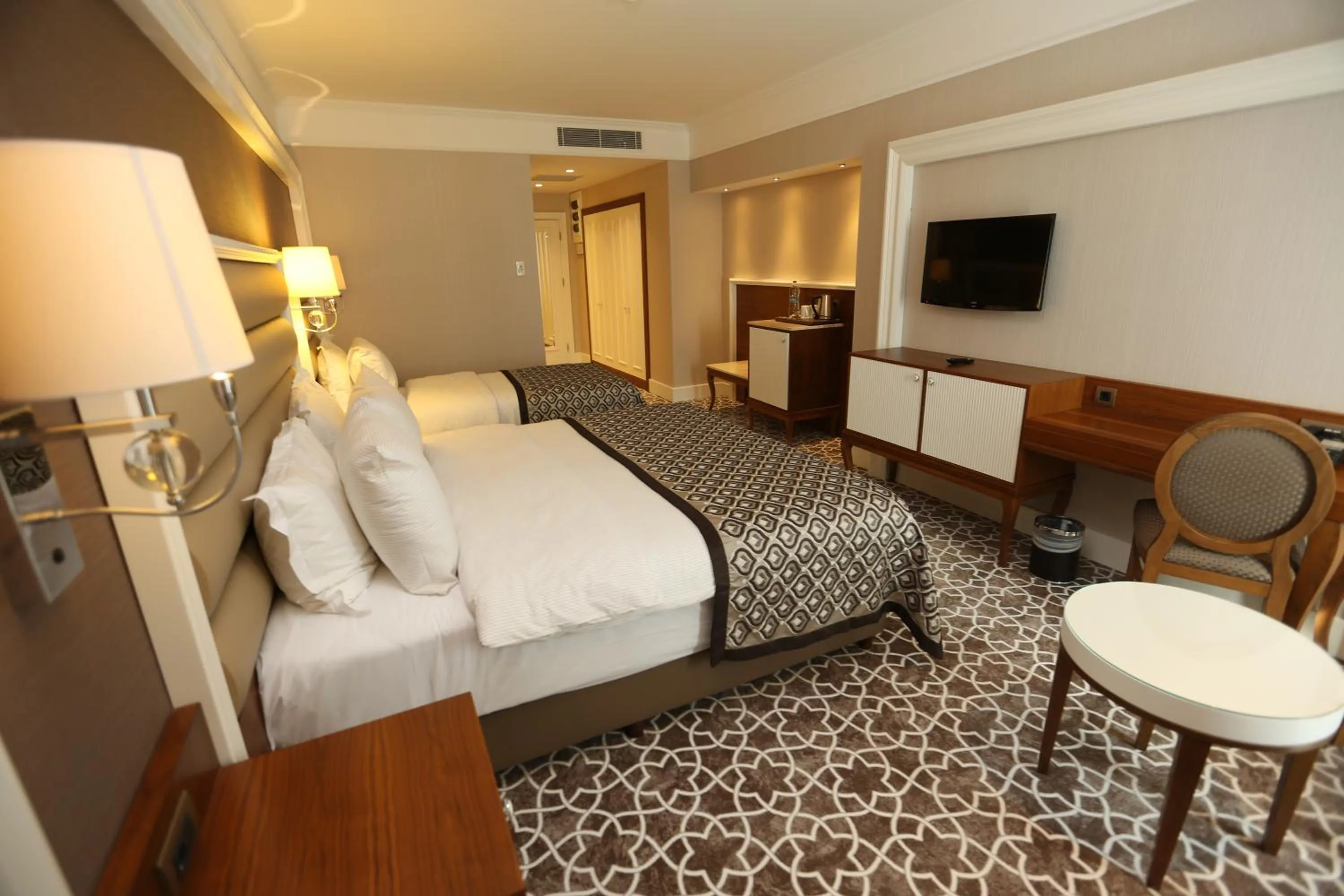 ALUSSO THERMAL HOTEL SPA