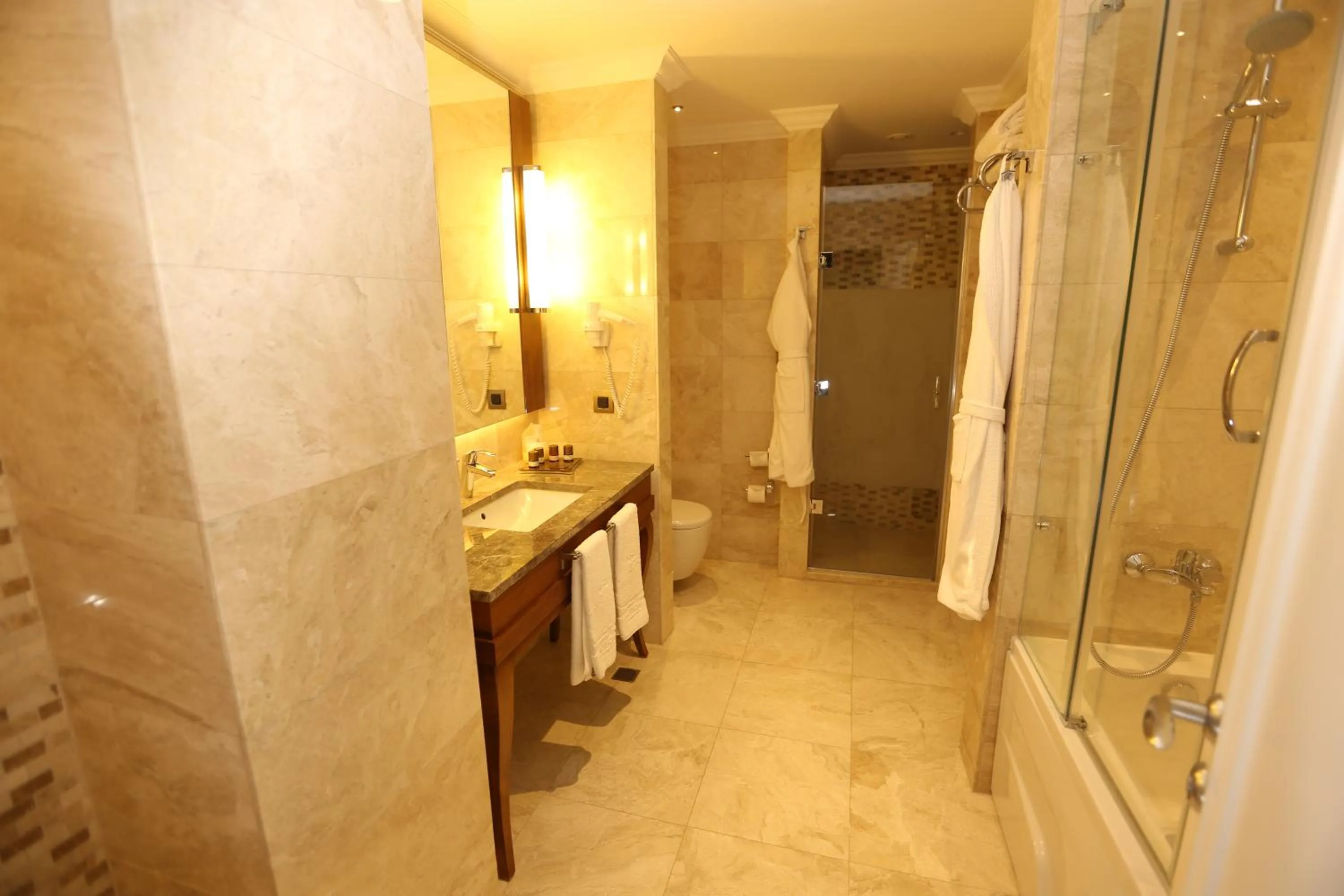 ALUSSO THERMAL HOTEL SPA