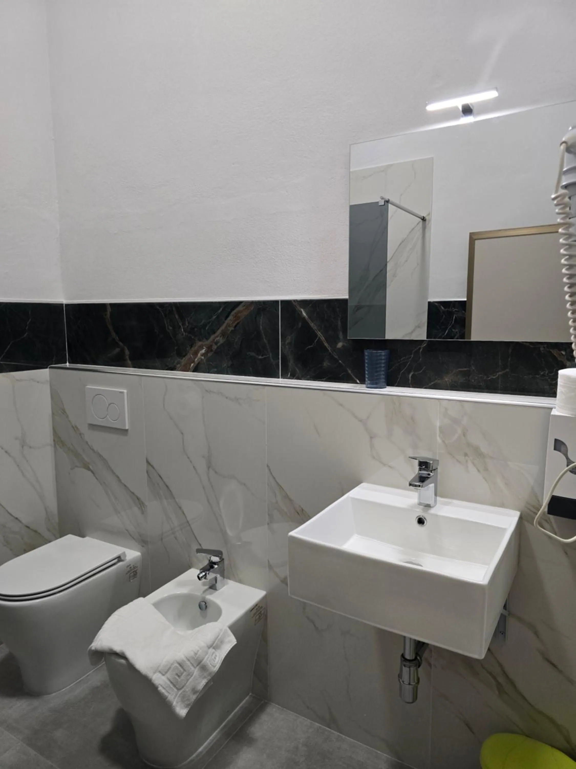 Hotel Alba Serravalle