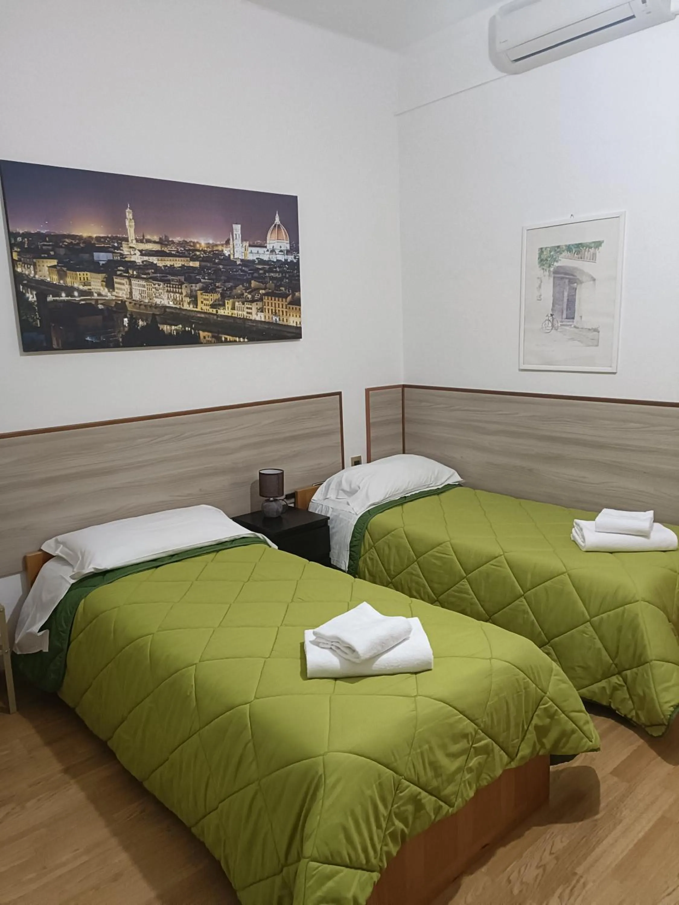 Bedroom, Bed in Hotel Alba Serravalle