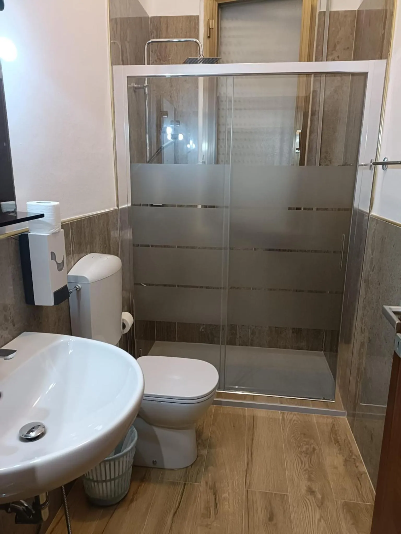 Bathroom in Hotel Alba Serravalle