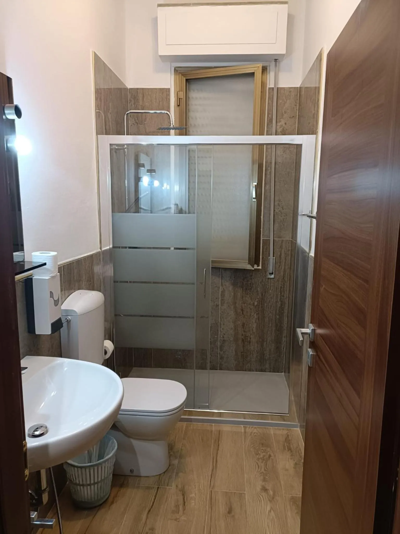 Bathroom in Hotel Alba Serravalle