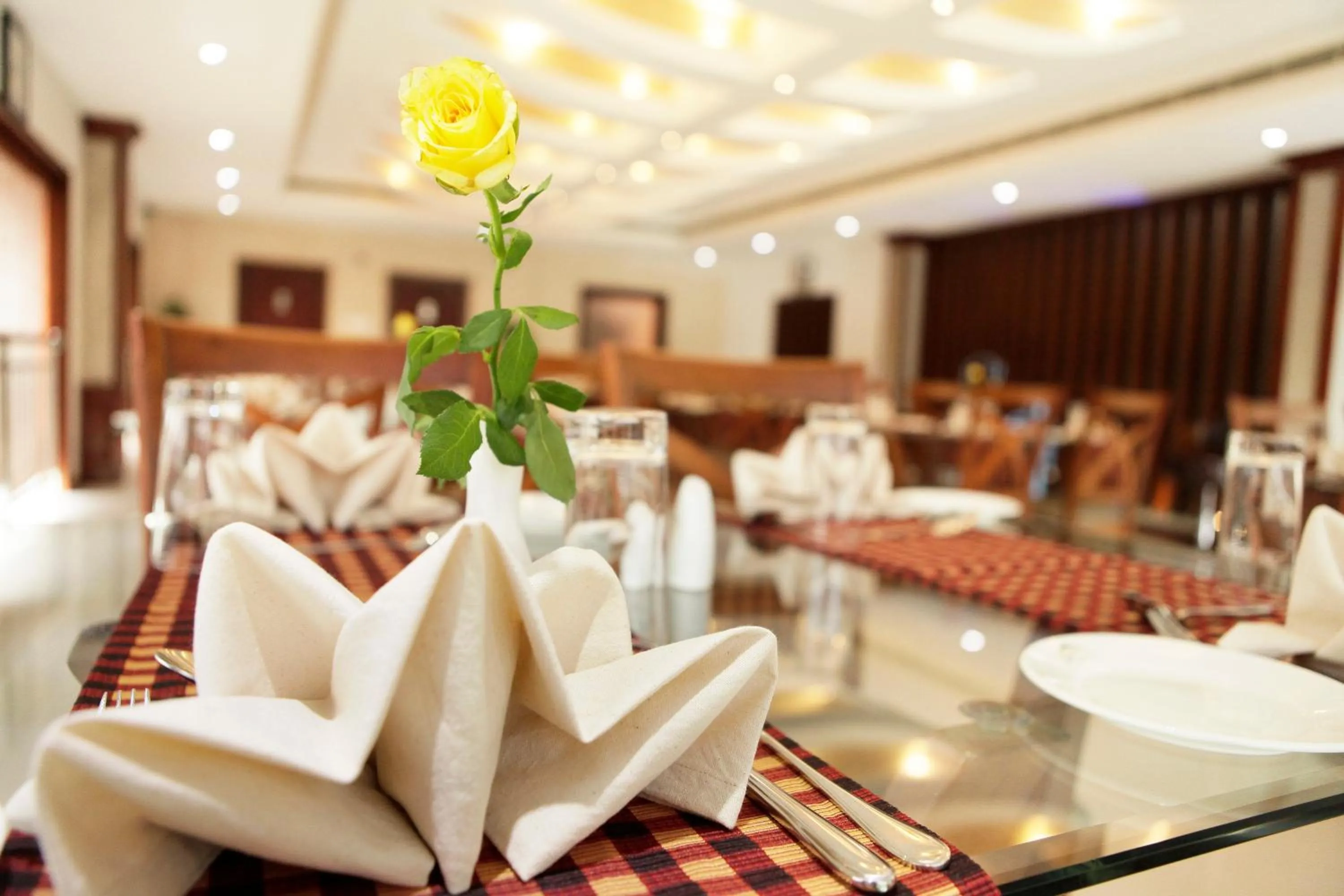 Restaurant/places to eat in Athirappilly Residency Chalakudy