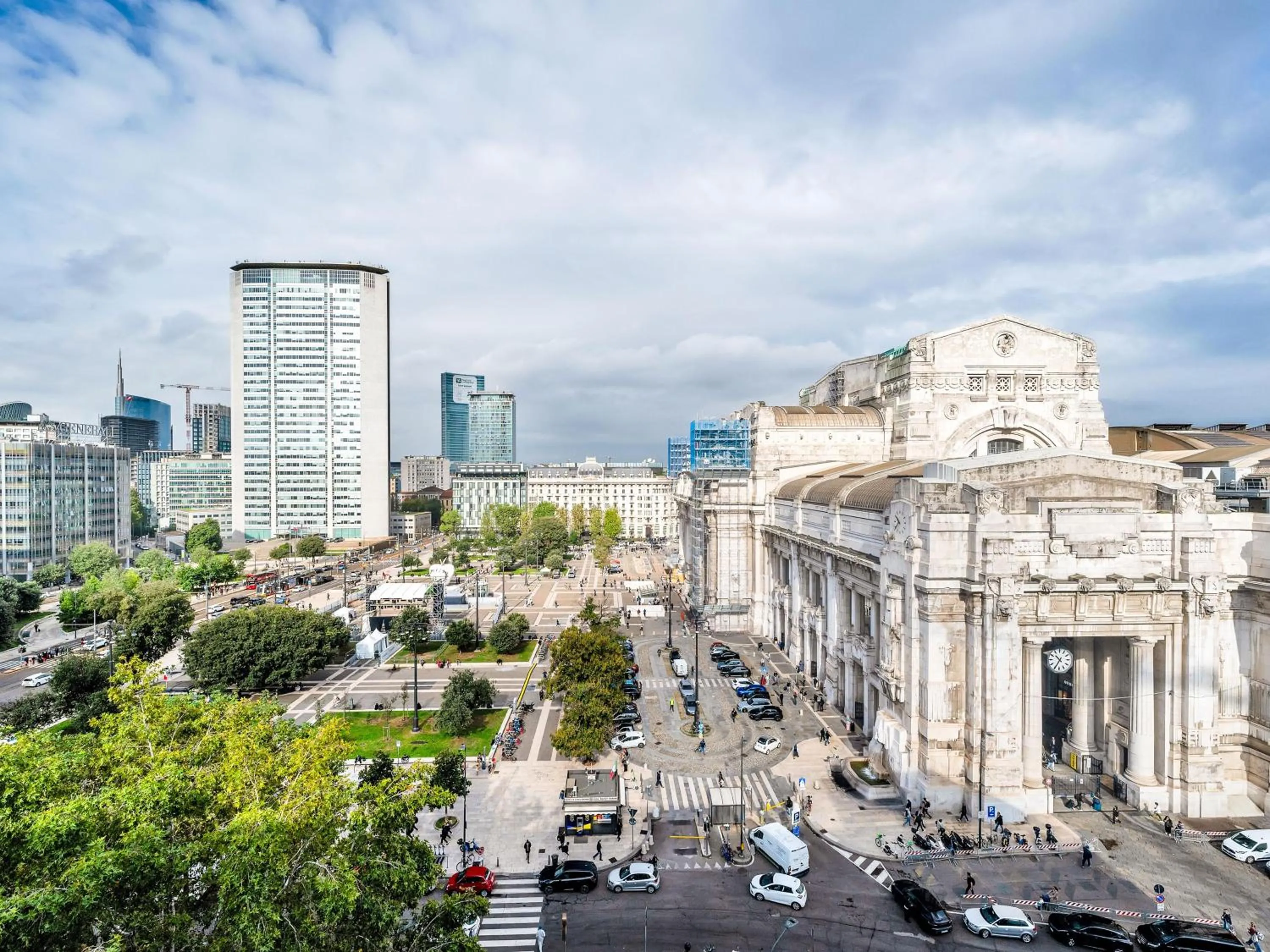 Property building in B&B Hotel Milano Aosta