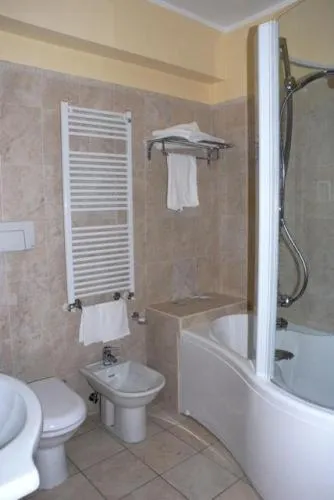 Bathroom in Hotel Duca Di Calabria