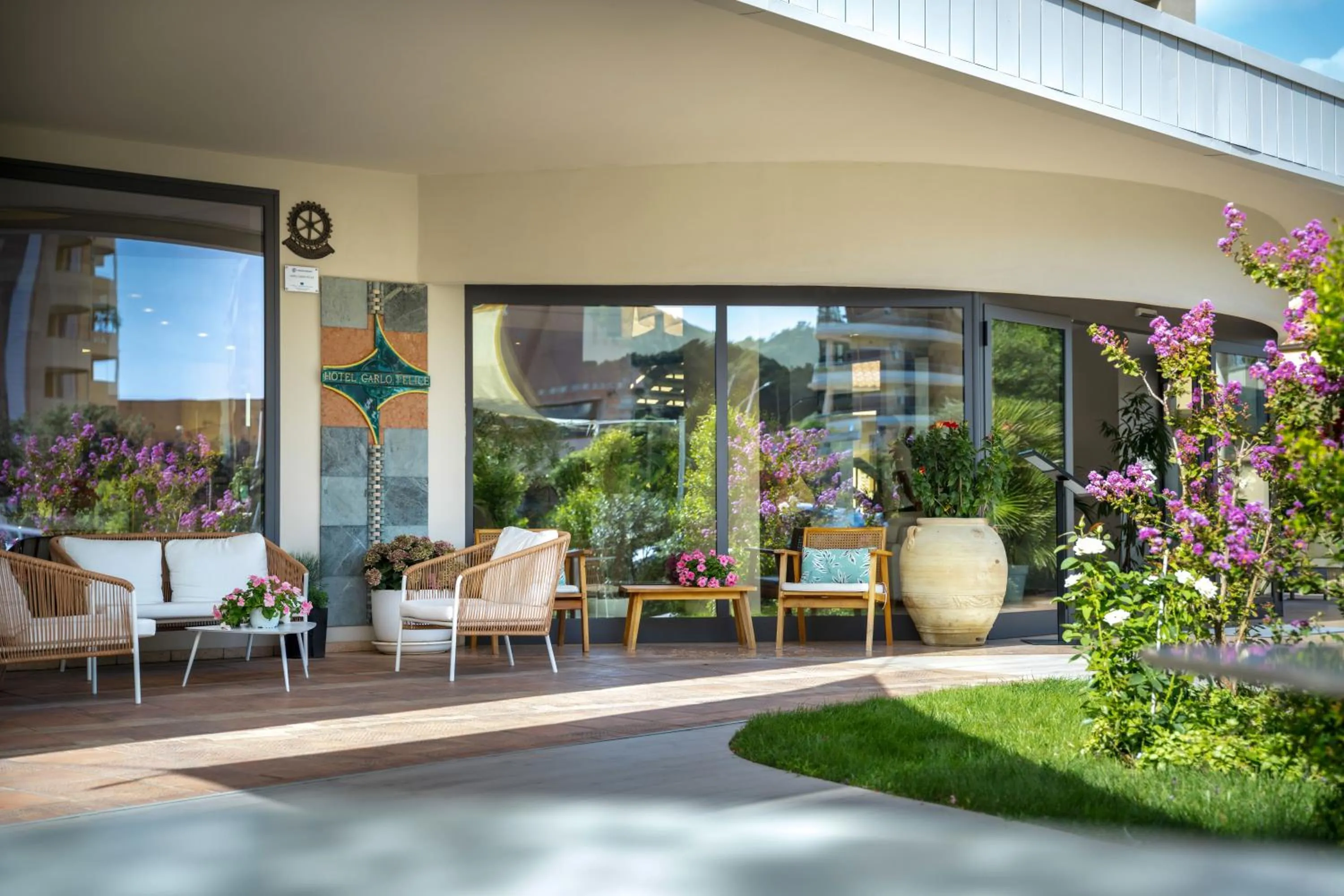 Property building in Hotel Carlo Felice Sassari