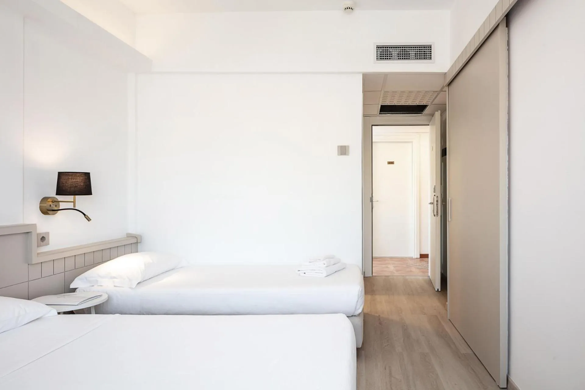 Bed in Hotel Carlo Felice Sassari