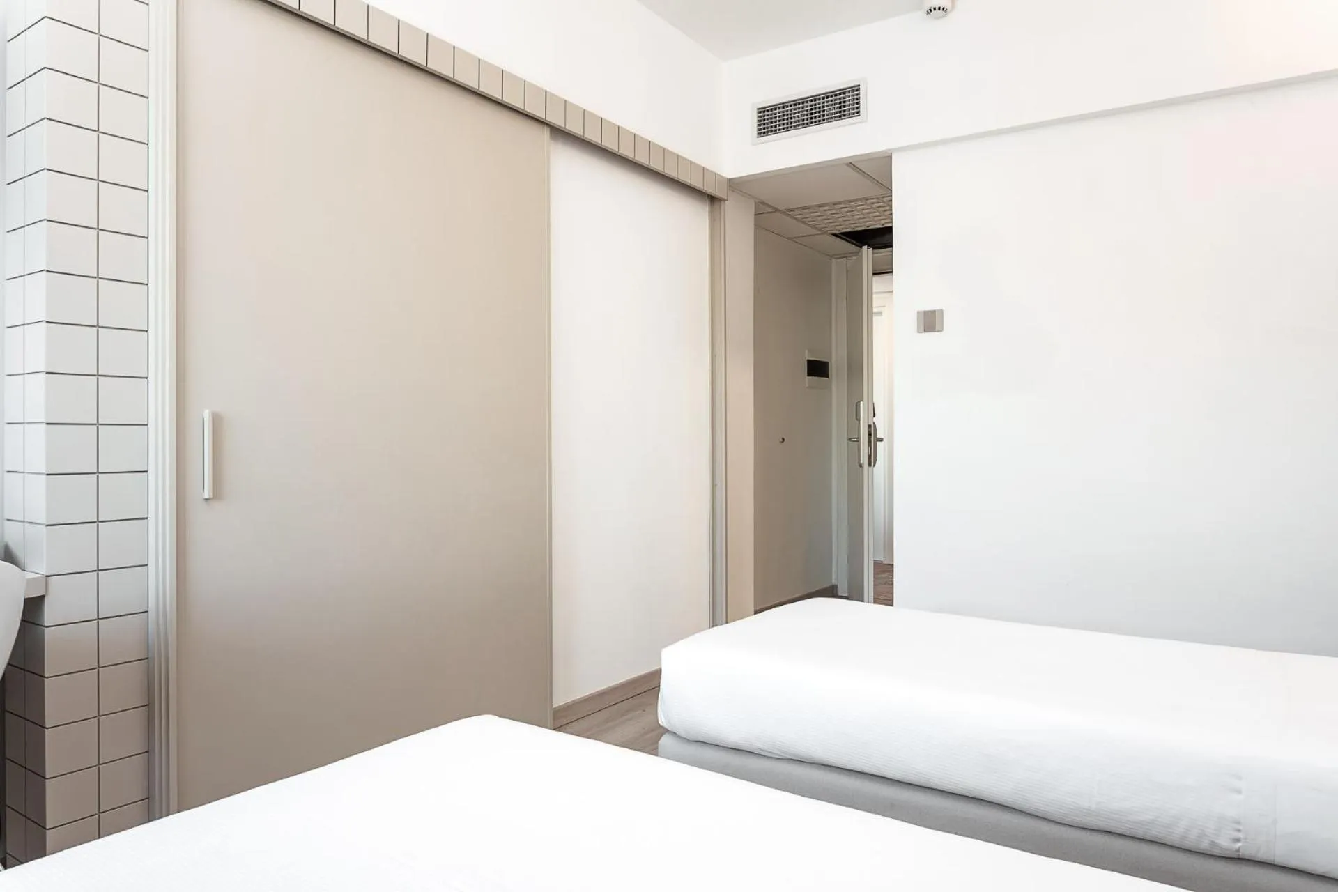 Bed in Hotel Carlo Felice Sassari