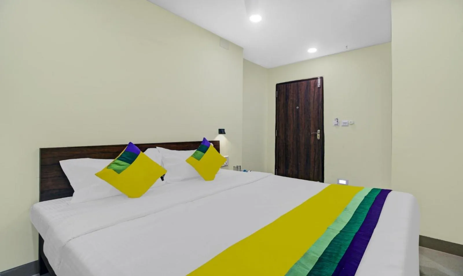 Bed in Hotel Park Central