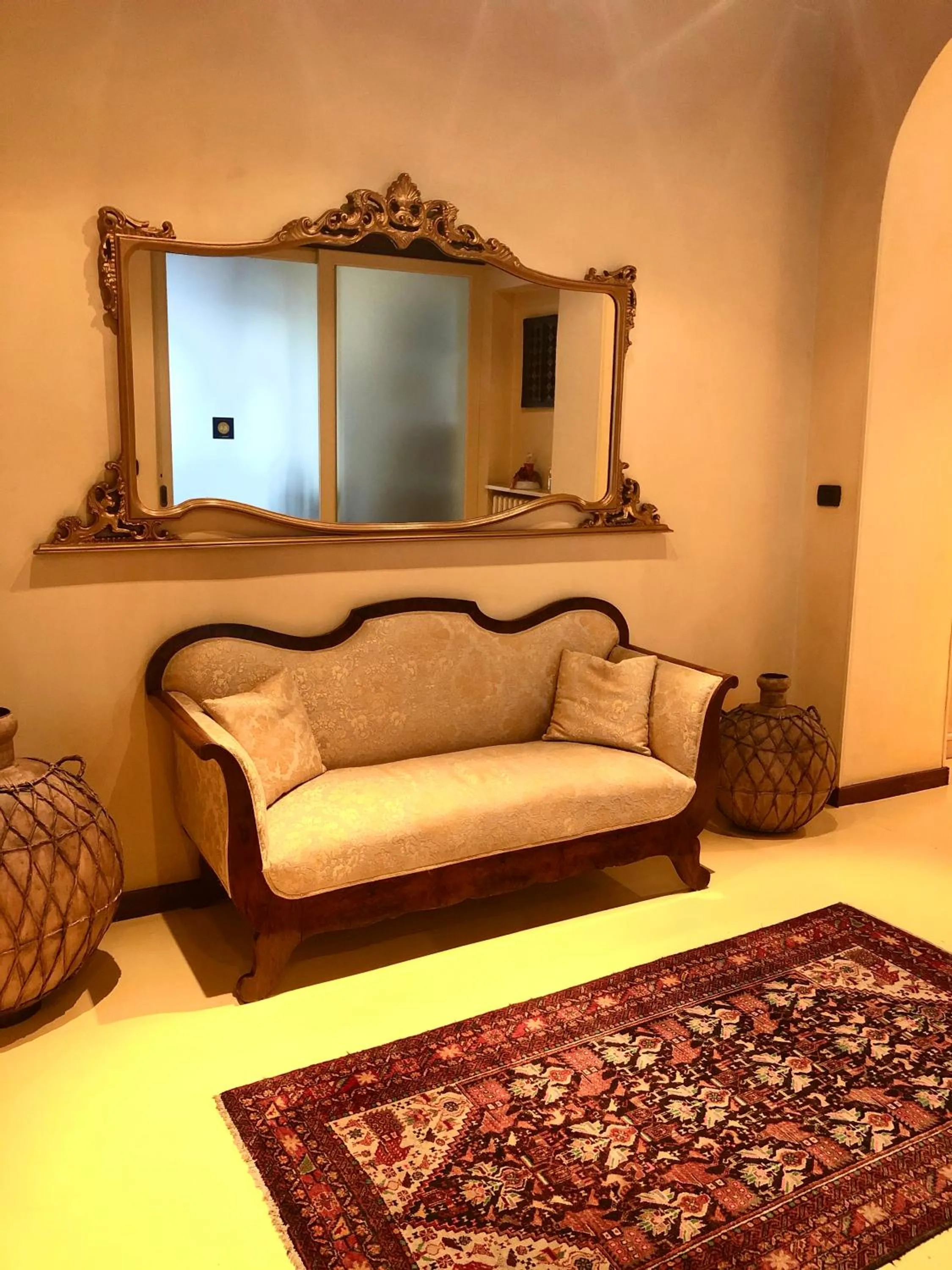 Lobby or reception, Bed in B&B Saluzzo Paesana 1718