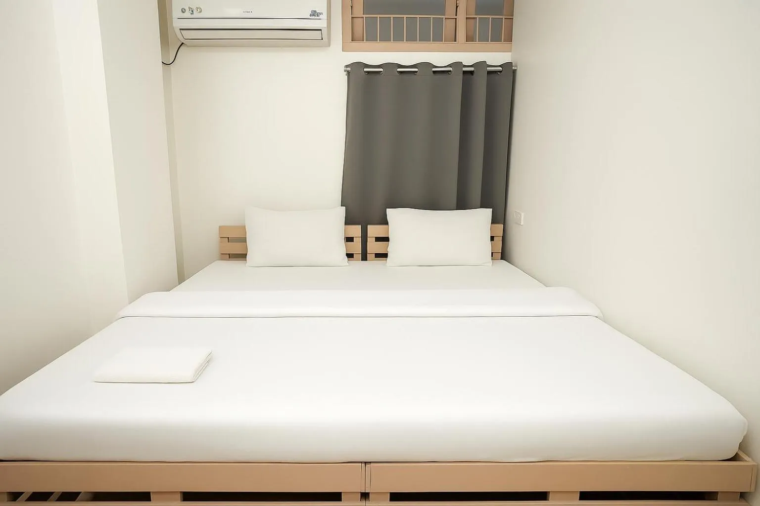 Bedroom, Bed in Urban Inn Rukminigaon