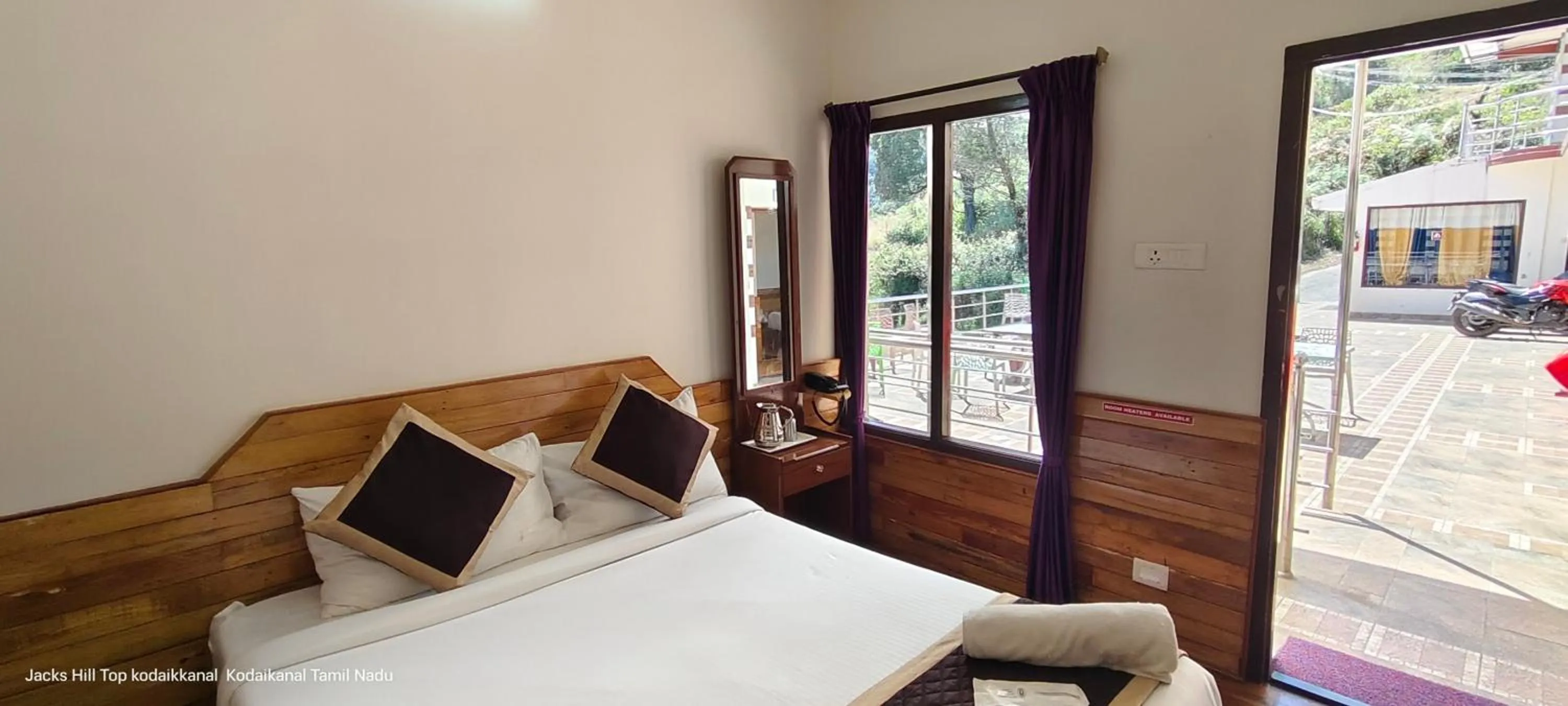 Day, Bed in The Jacks Hilltop Resort Kodaikanal