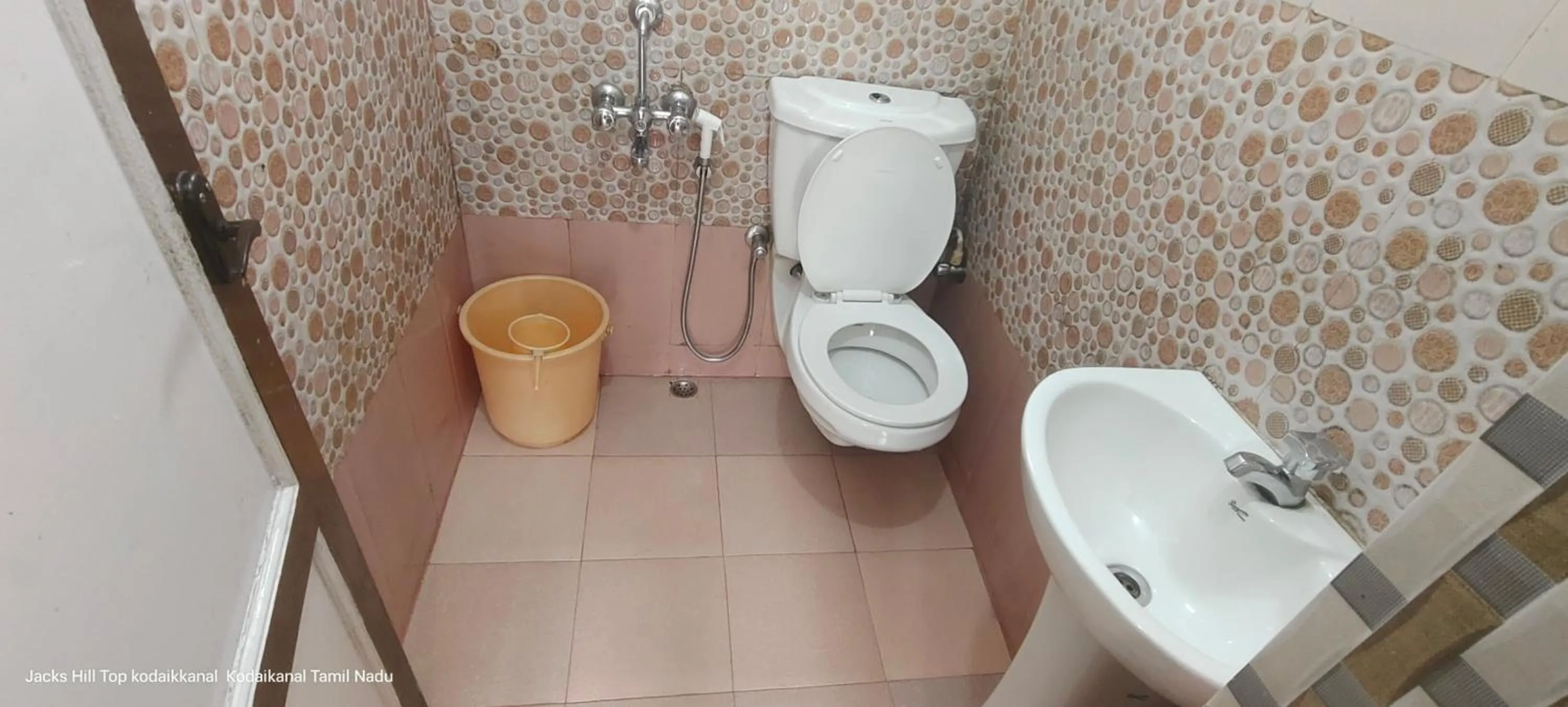 Toilet in The Jacks Hilltop Resort Kodaikanal