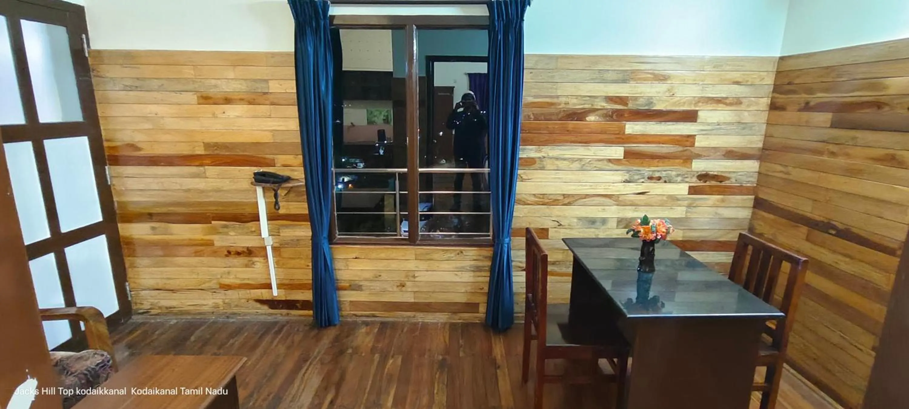 Dining area in The Jacks Hilltop Resort Kodaikanal