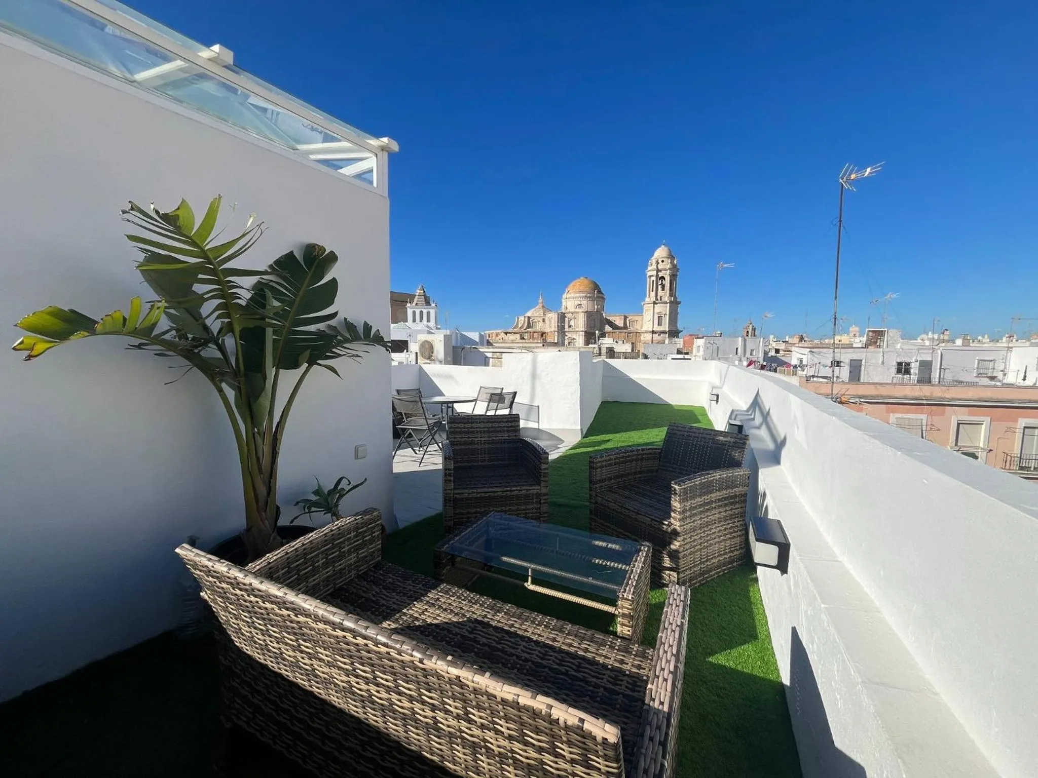 Balcony/Terrace in Hidden Gem Penthouse El Mesón
